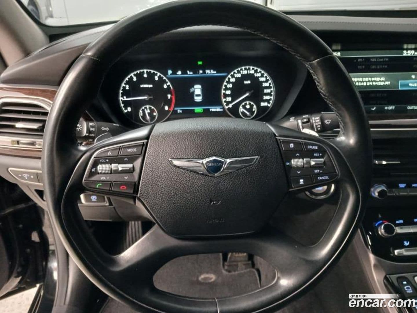 Main__Slider__Photo:EQ900 Genesis 2016.8-12