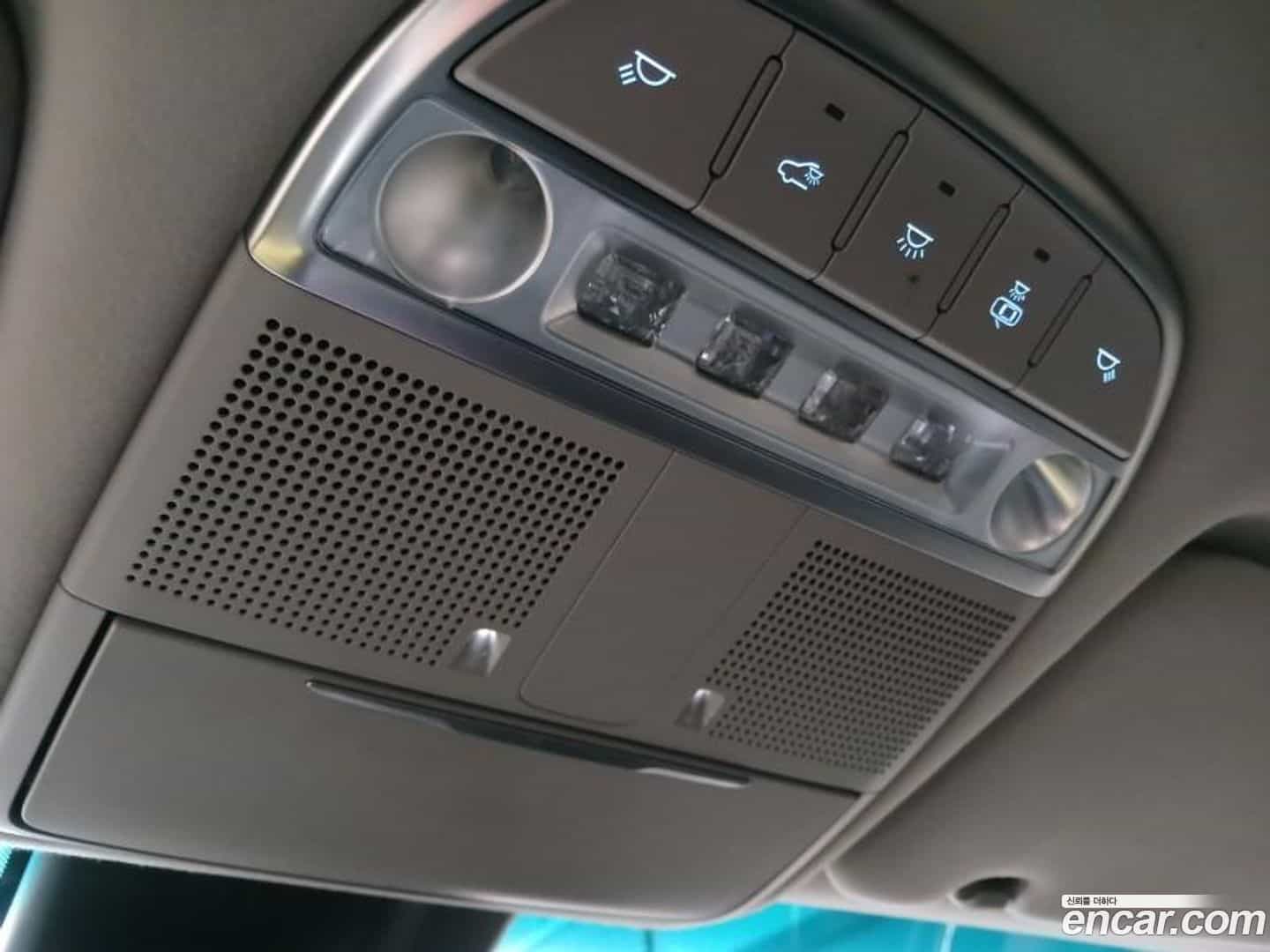 EQ900 Genesis 2016.8-OPTION-020