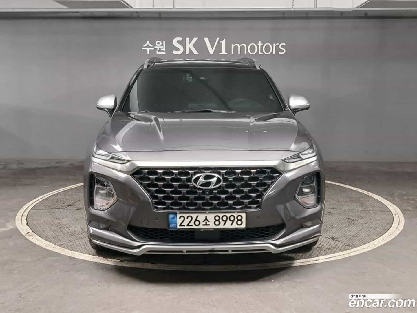 Santafe Hyundai 2019.2-OUTER-001