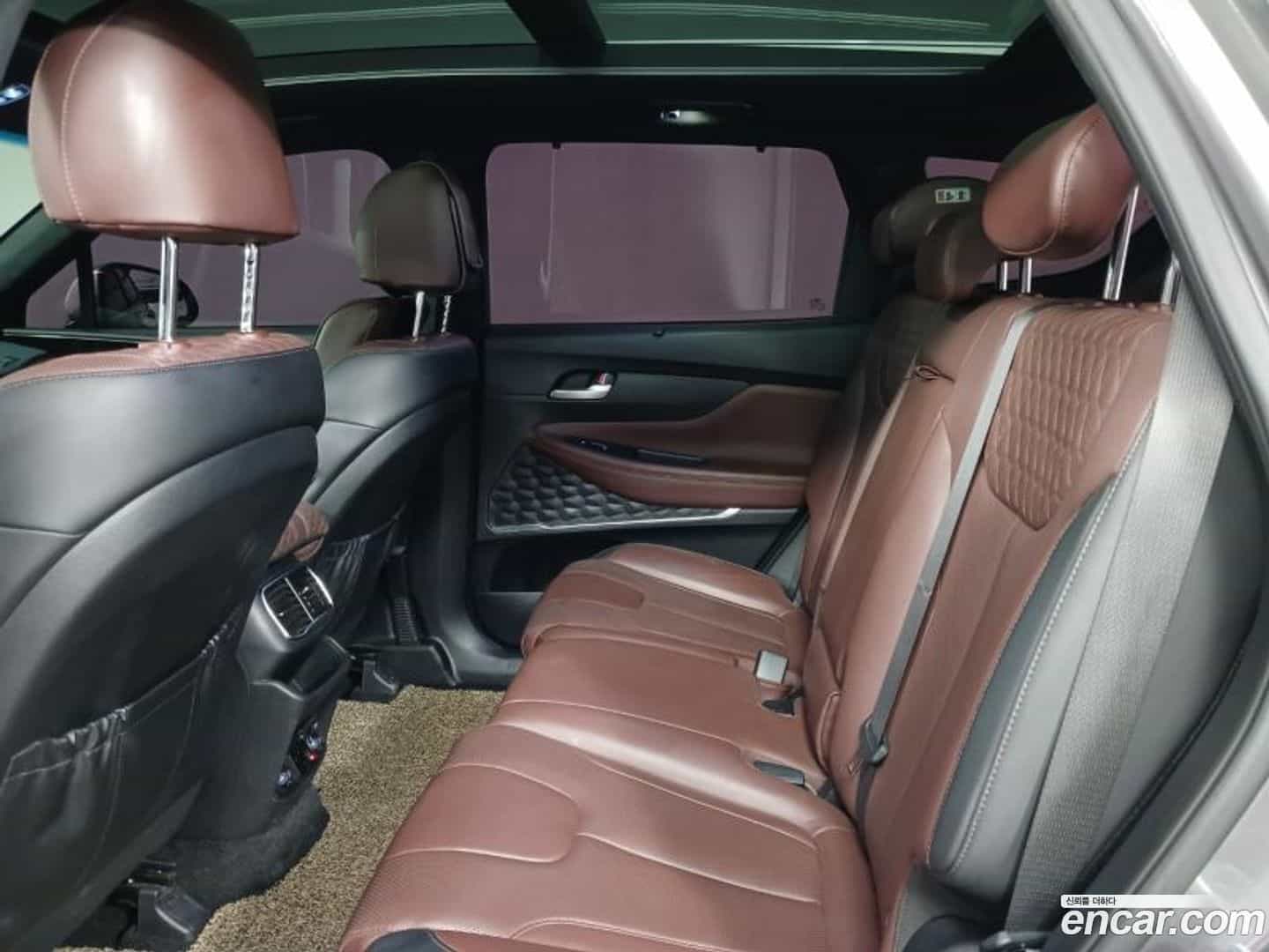 Santafe Hyundai 2019.2-INNER-008