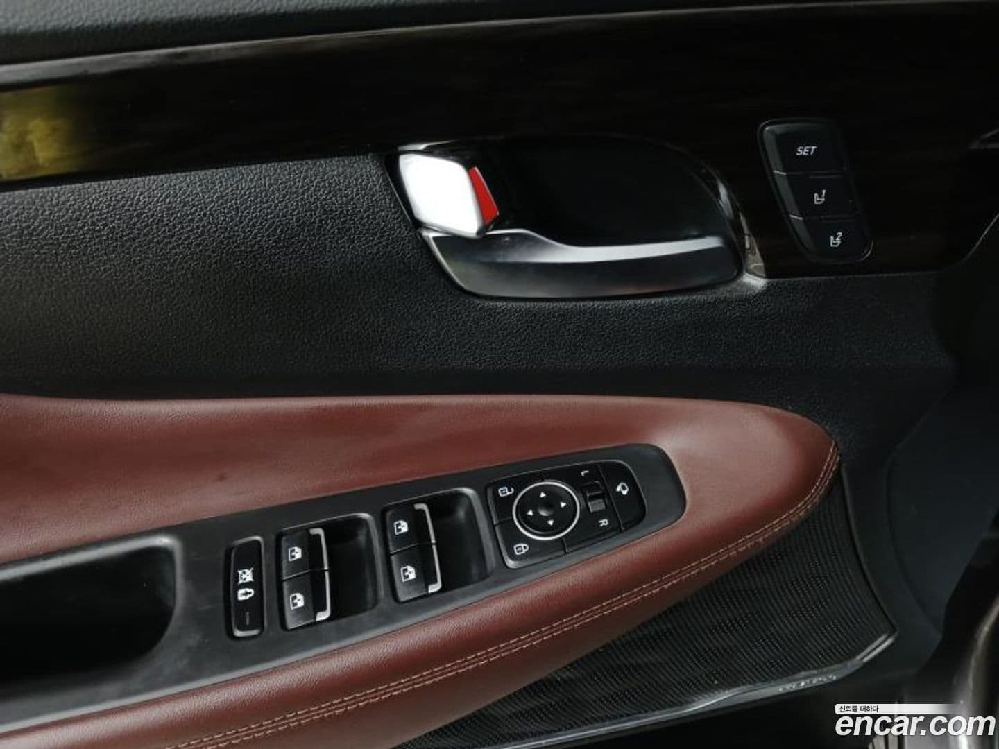 Main__Slider__Photo:Santafe Hyundai 2019.2-8