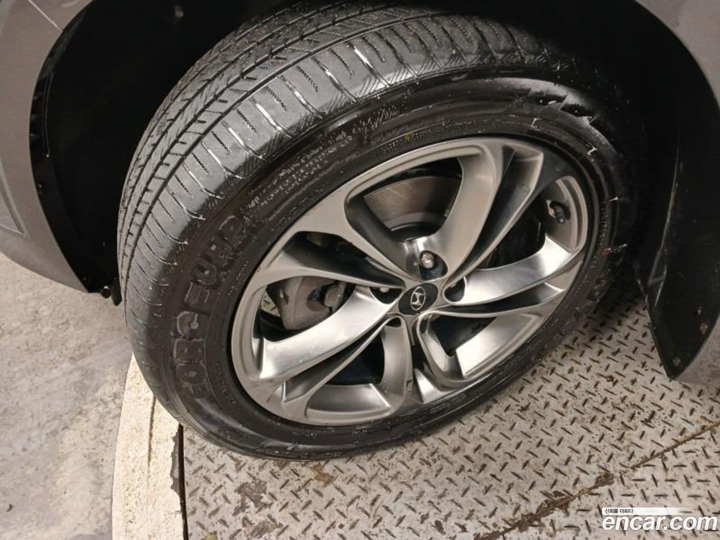 Main__Slider__Photo:Santafe Hyundai 2019.2-19