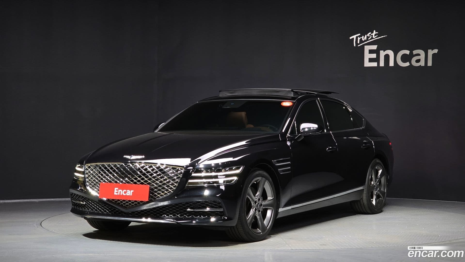 Main__Slider__Photo:G80 Genesis 2020.10-0