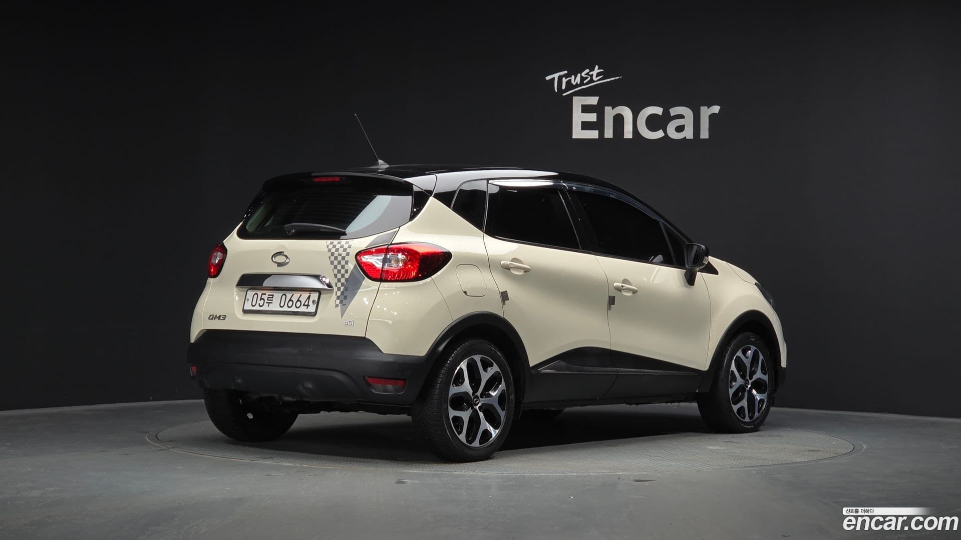 Main__Slider__Photo:QM3 Renault-KoreaSamsung 2015.8-1