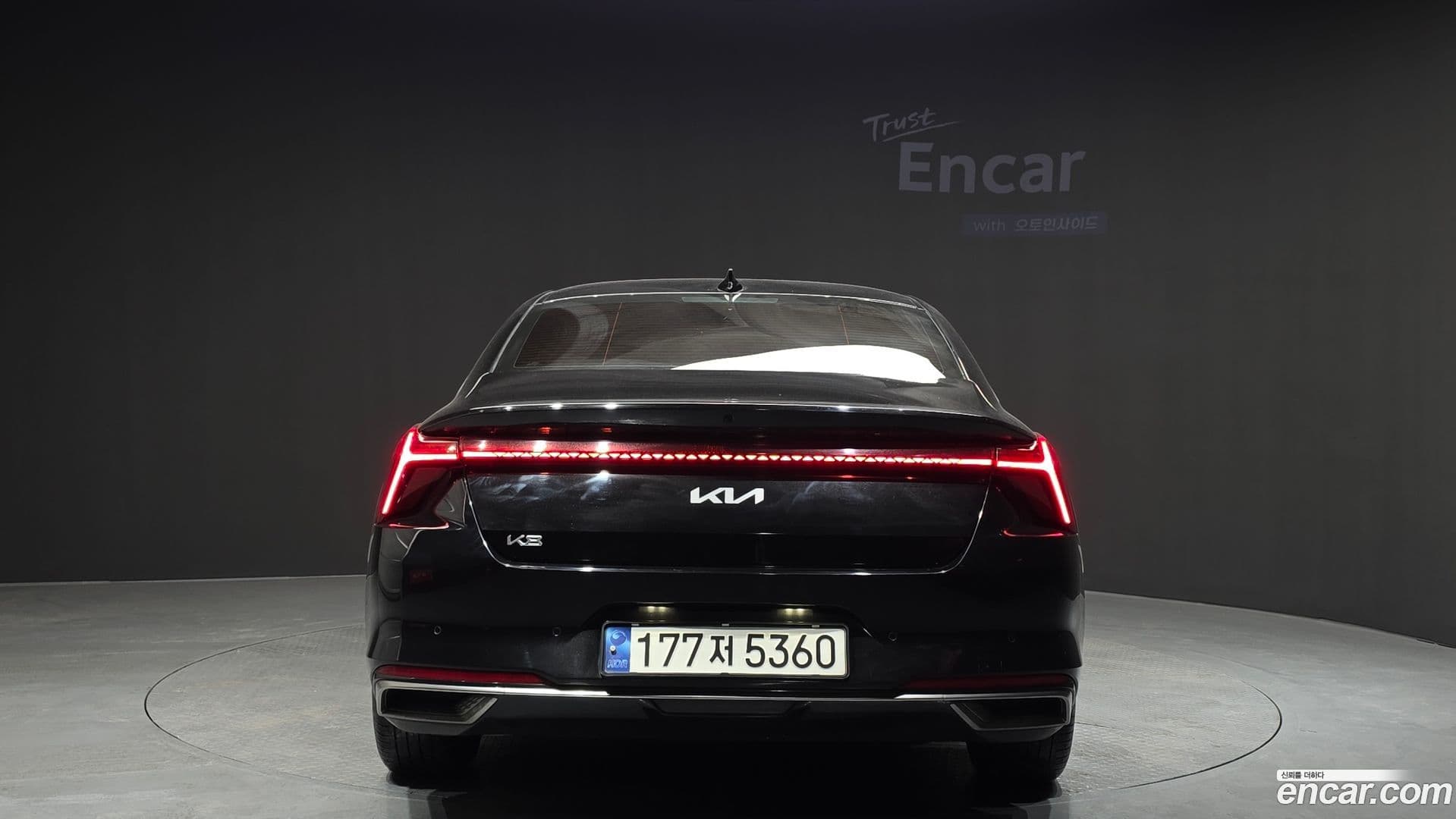 Main__Slider__Photo:K8 Kia 2021.10-3