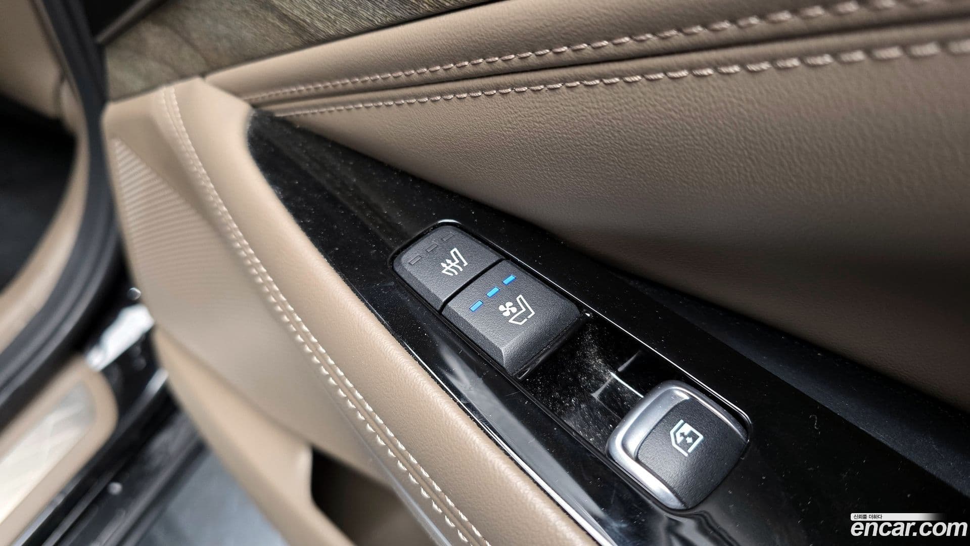 Main__Slider__Photo:K8 Kia 2021.10-18