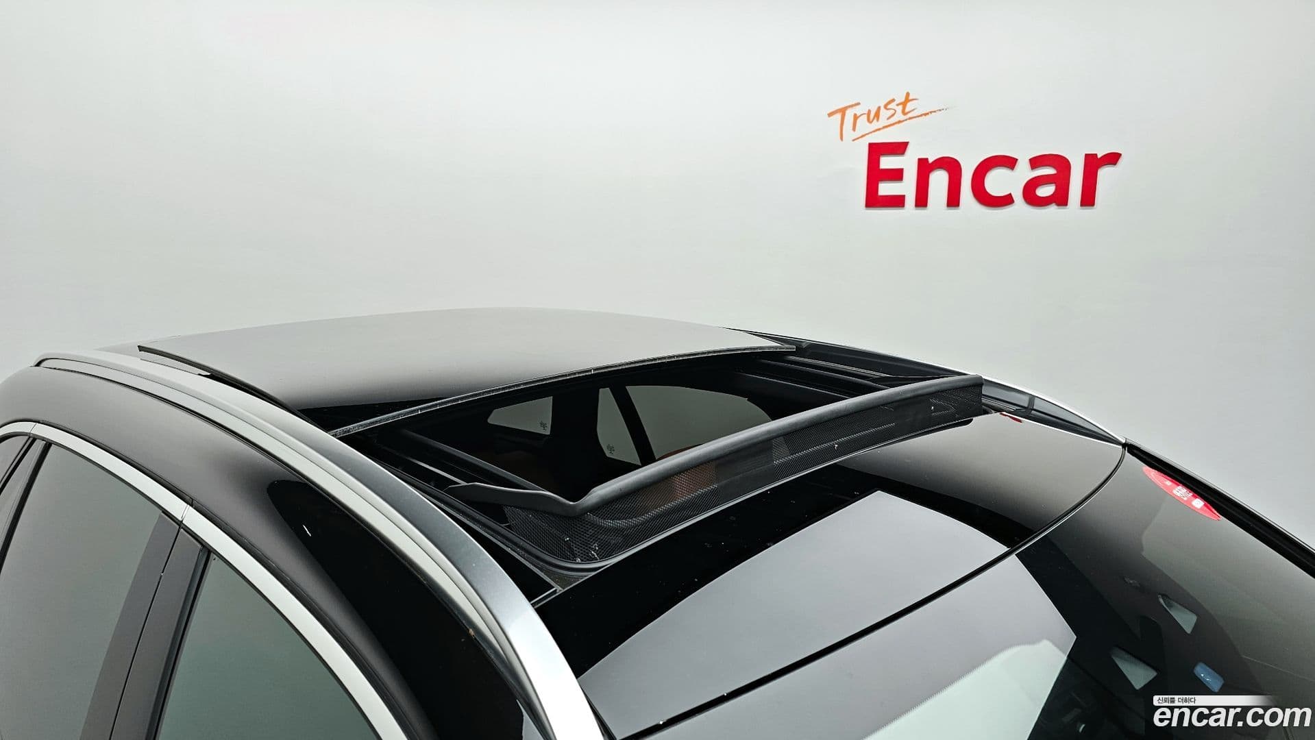 Main__Slider__Photo:GLC-Class Mercedes-Benz 2022.6-19