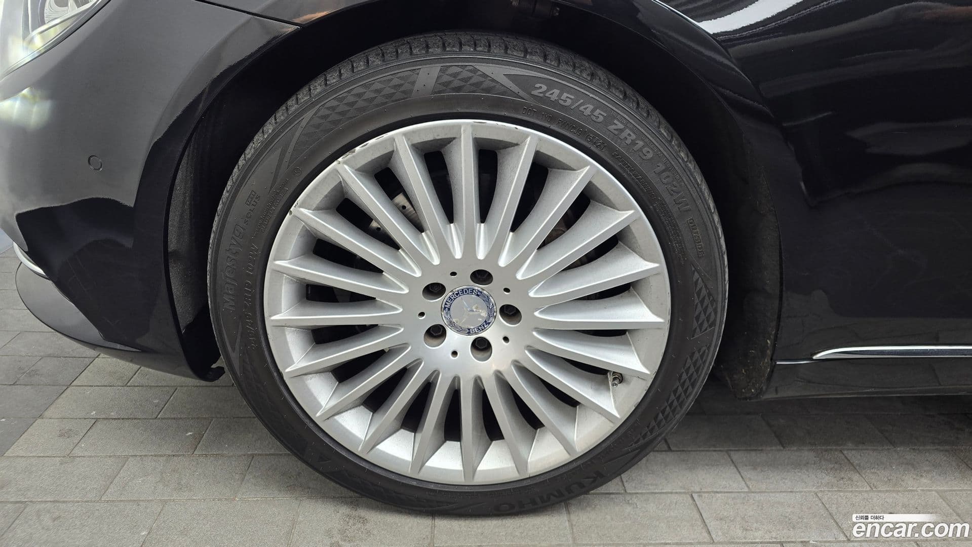 Main__Slider__Photo:S-Class Mercedes-Benz 2015.3-4