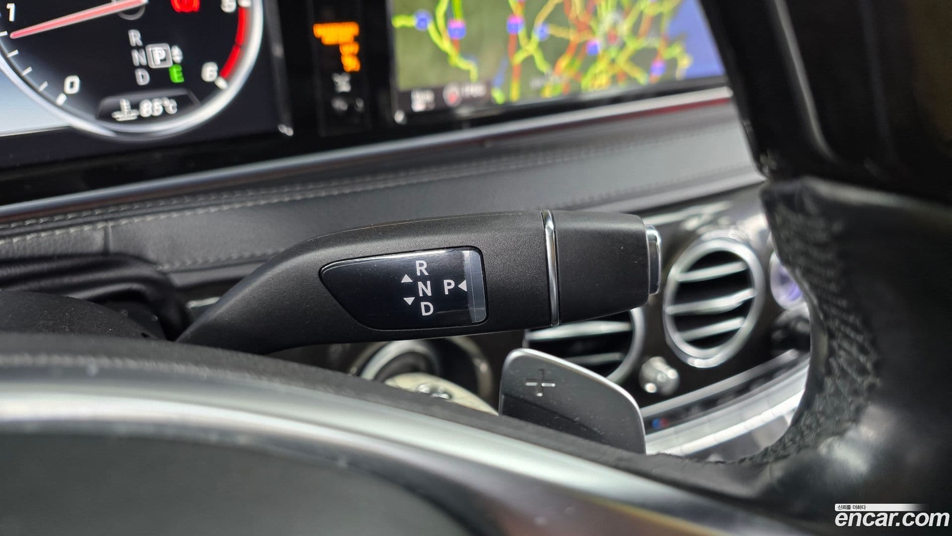 Main__Slider__Photo:S-Class Mercedes-Benz 2015.3-8