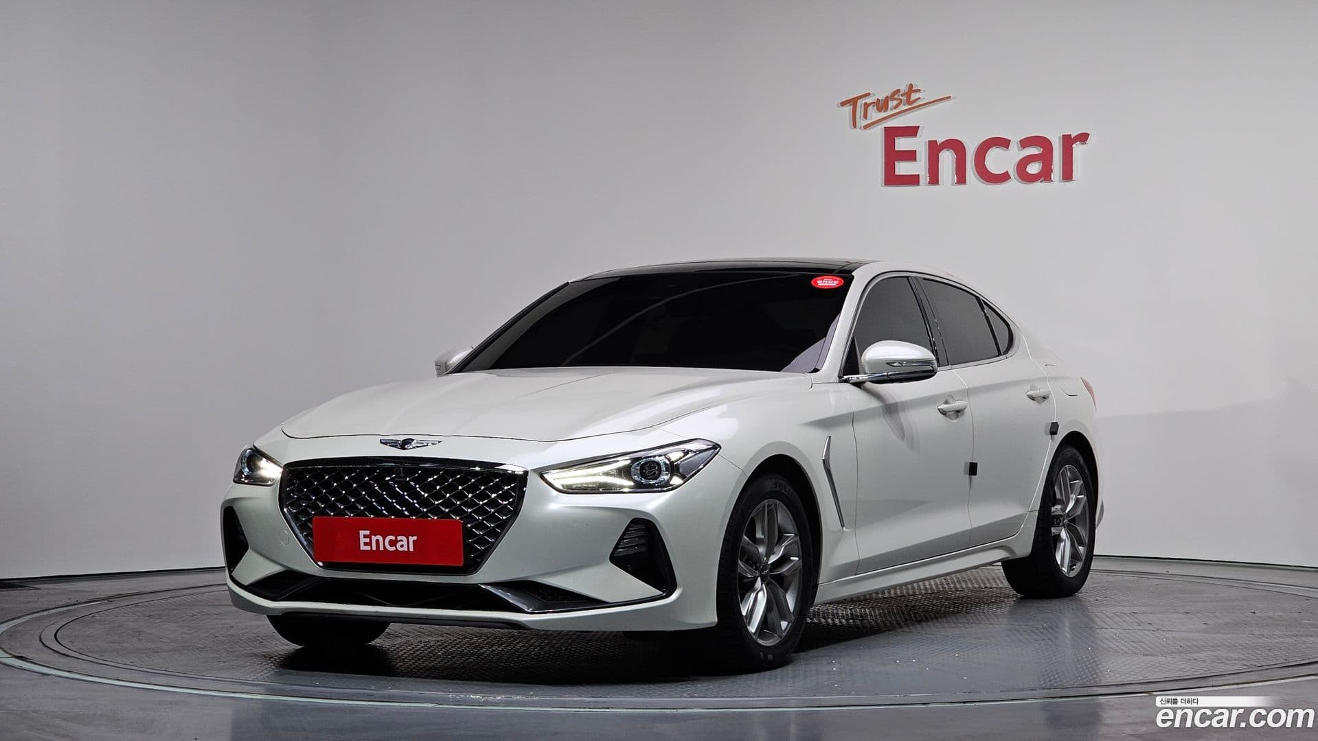 Main__Slider__Photo:G70 Genesis 2018.6-0