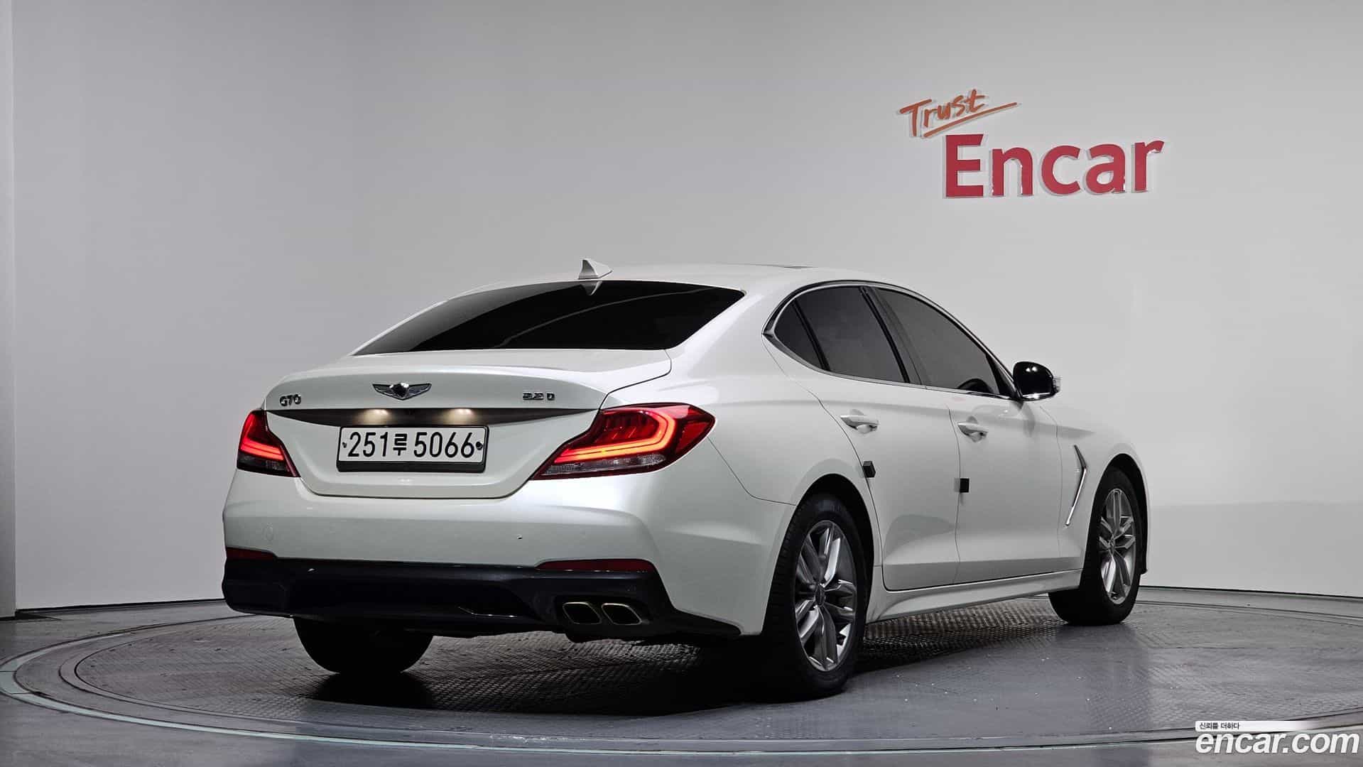 G70 Genesis 2018.6-OUTER-002