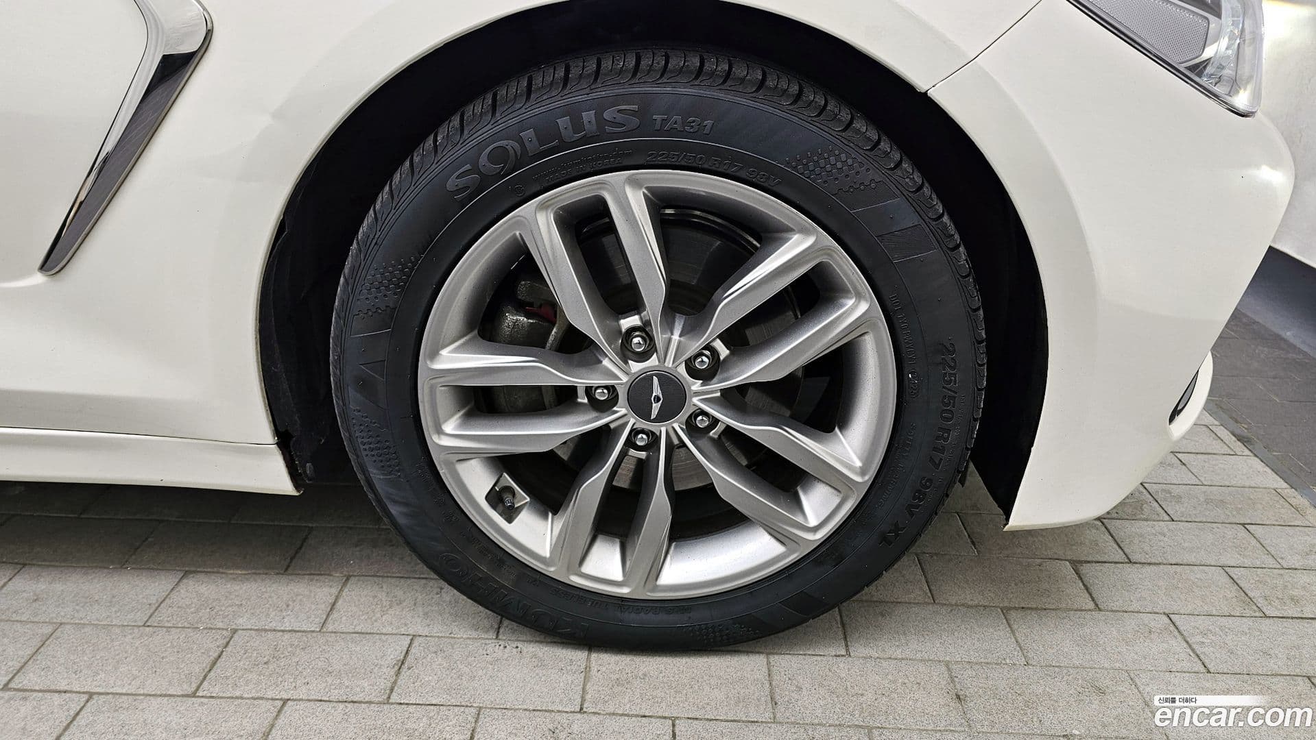 Main__Slider__Photo:G70 Genesis 2018.6-4