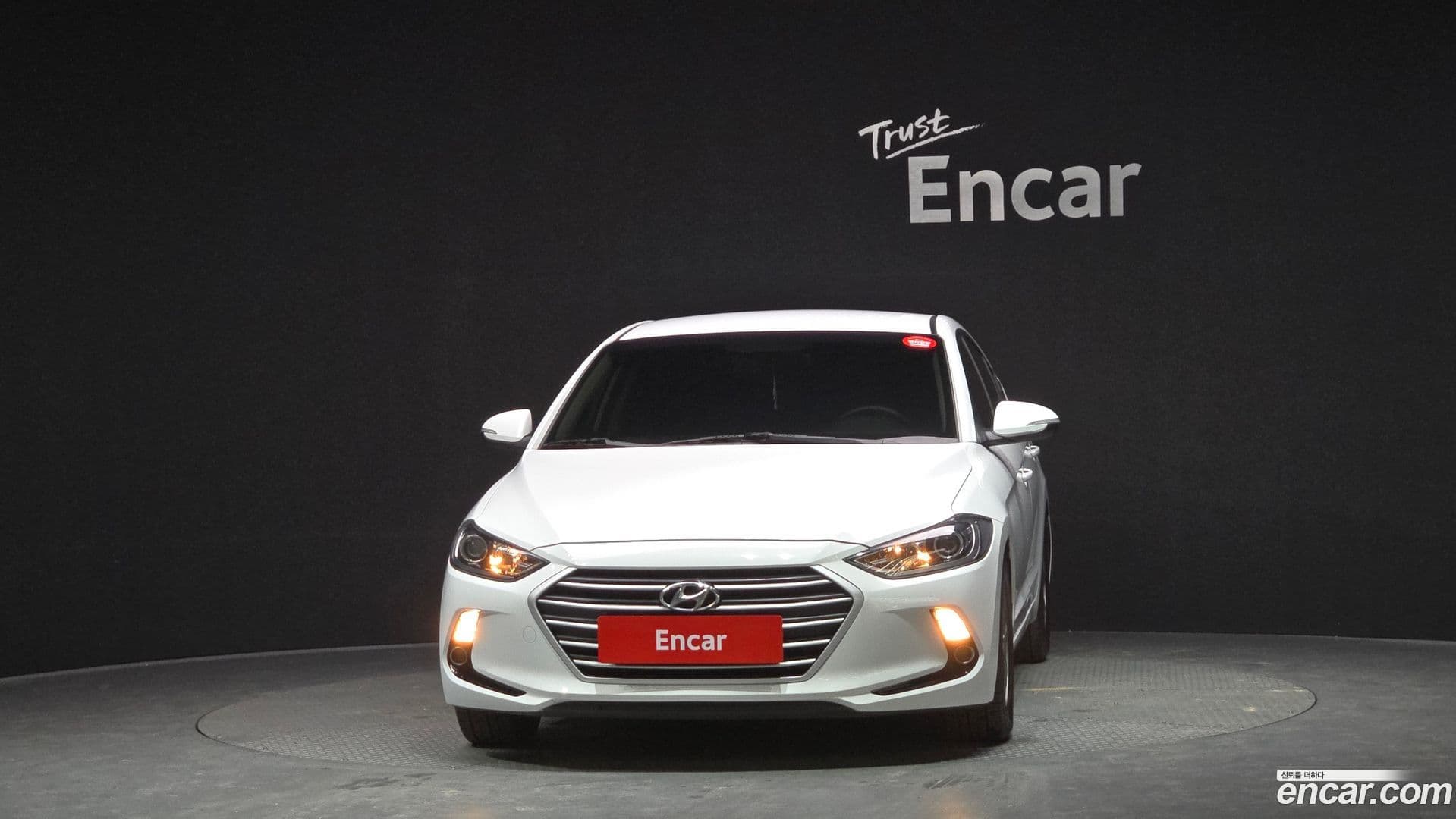 Main__Slider__Photo:AVANTE Hyundai 2016.7-2