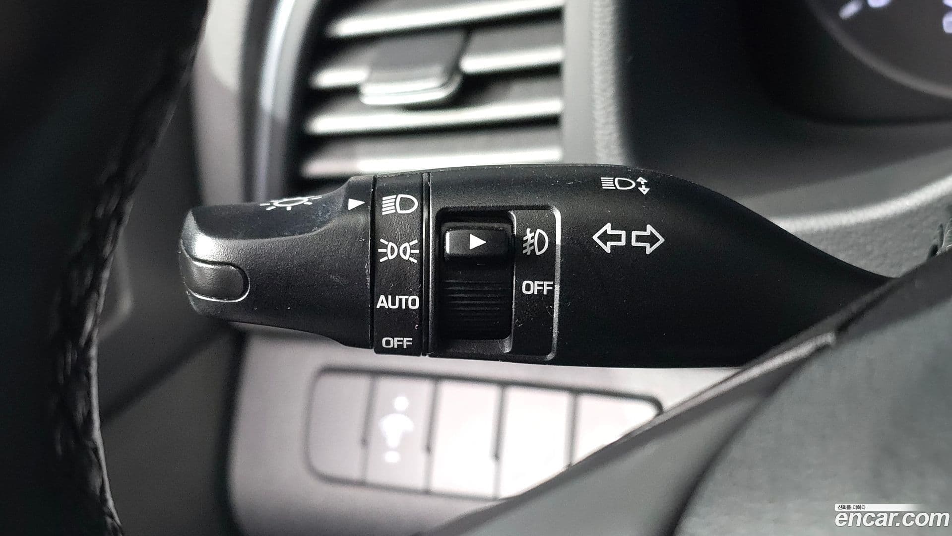 Main__Slider__Photo:AVANTE Hyundai 2016.7-16