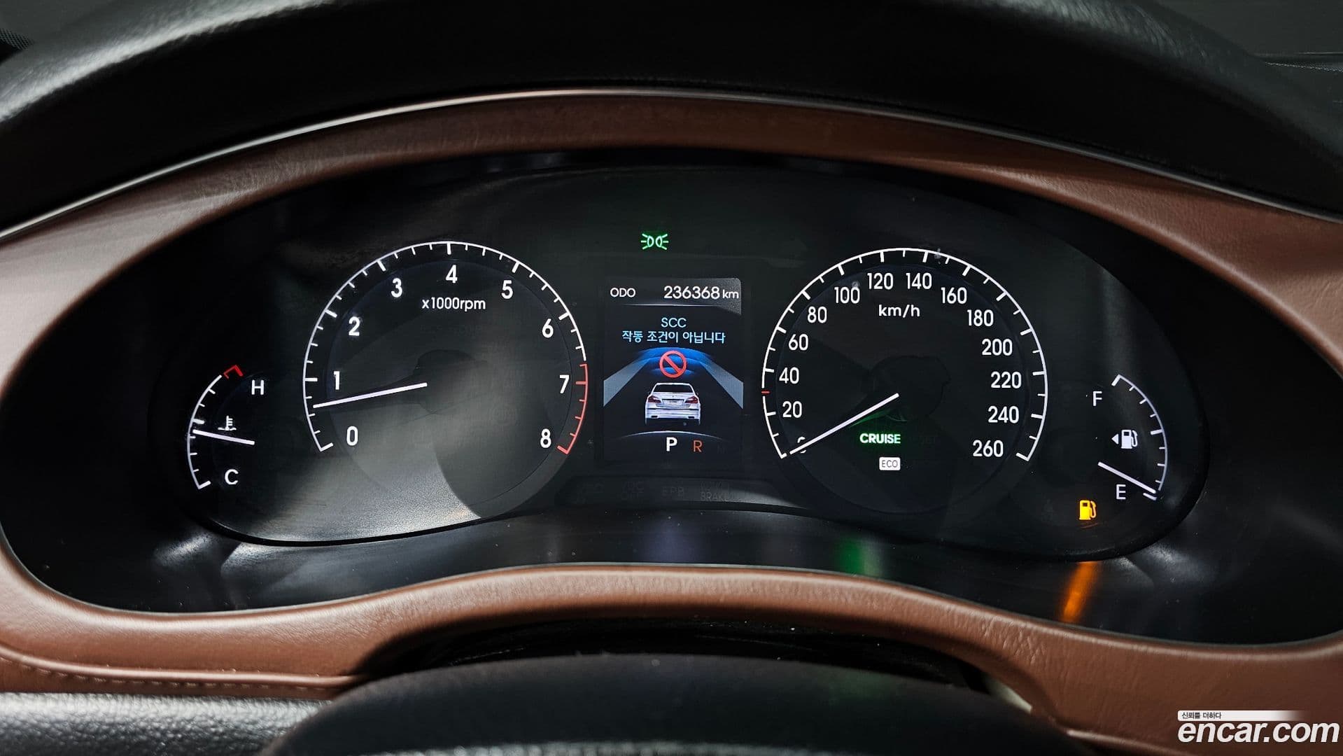 Main__Slider__Photo:Genesis Hyundai 2011.3-7