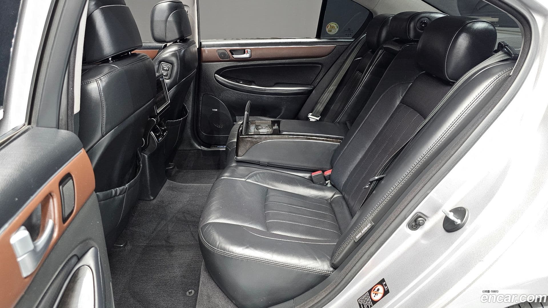 Main__Slider__Photo:Genesis Hyundai 2011.3-11