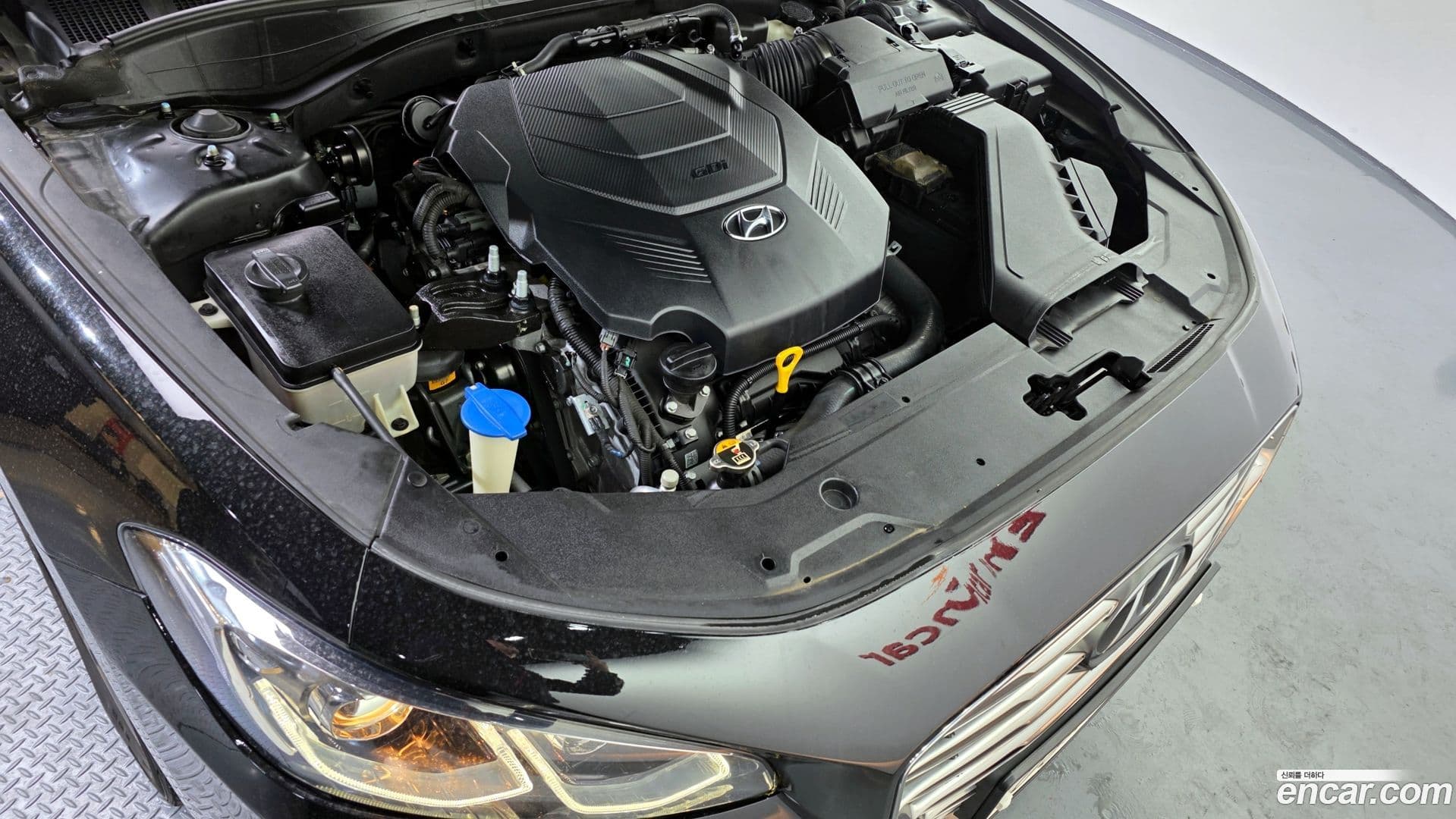 Main__Slider__Photo:Grandeur Hyundai 2017.0-5