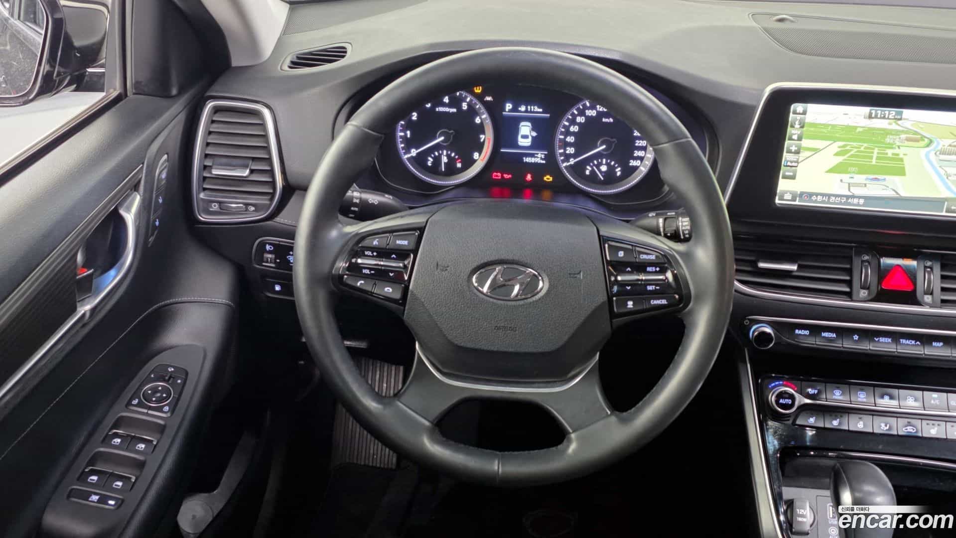 Grandeur Hyundai 2017.0-OPTION-017