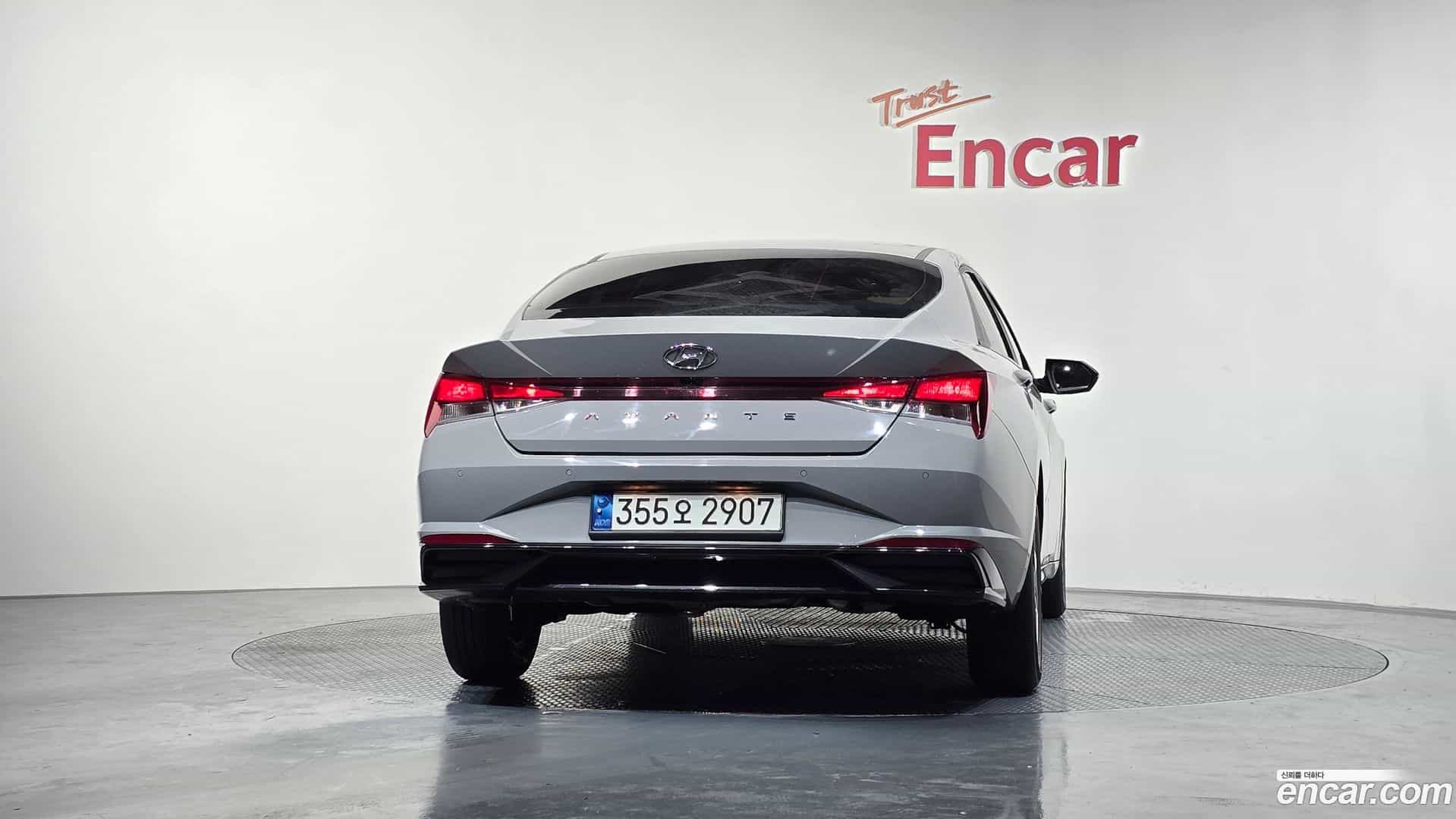 AVANTE Hyundai 2022.0-OUTER-004