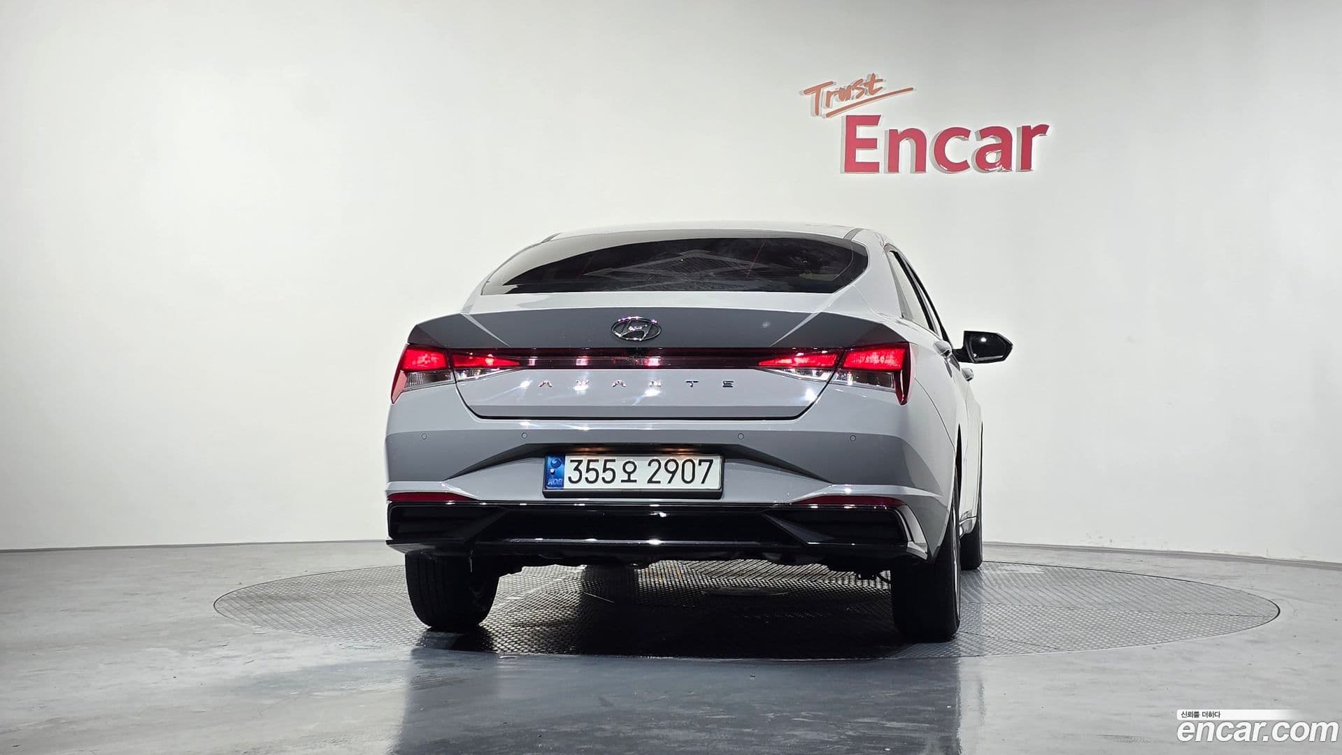 Main__Slider__Photo:AVANTE Hyundai 2022.0-3