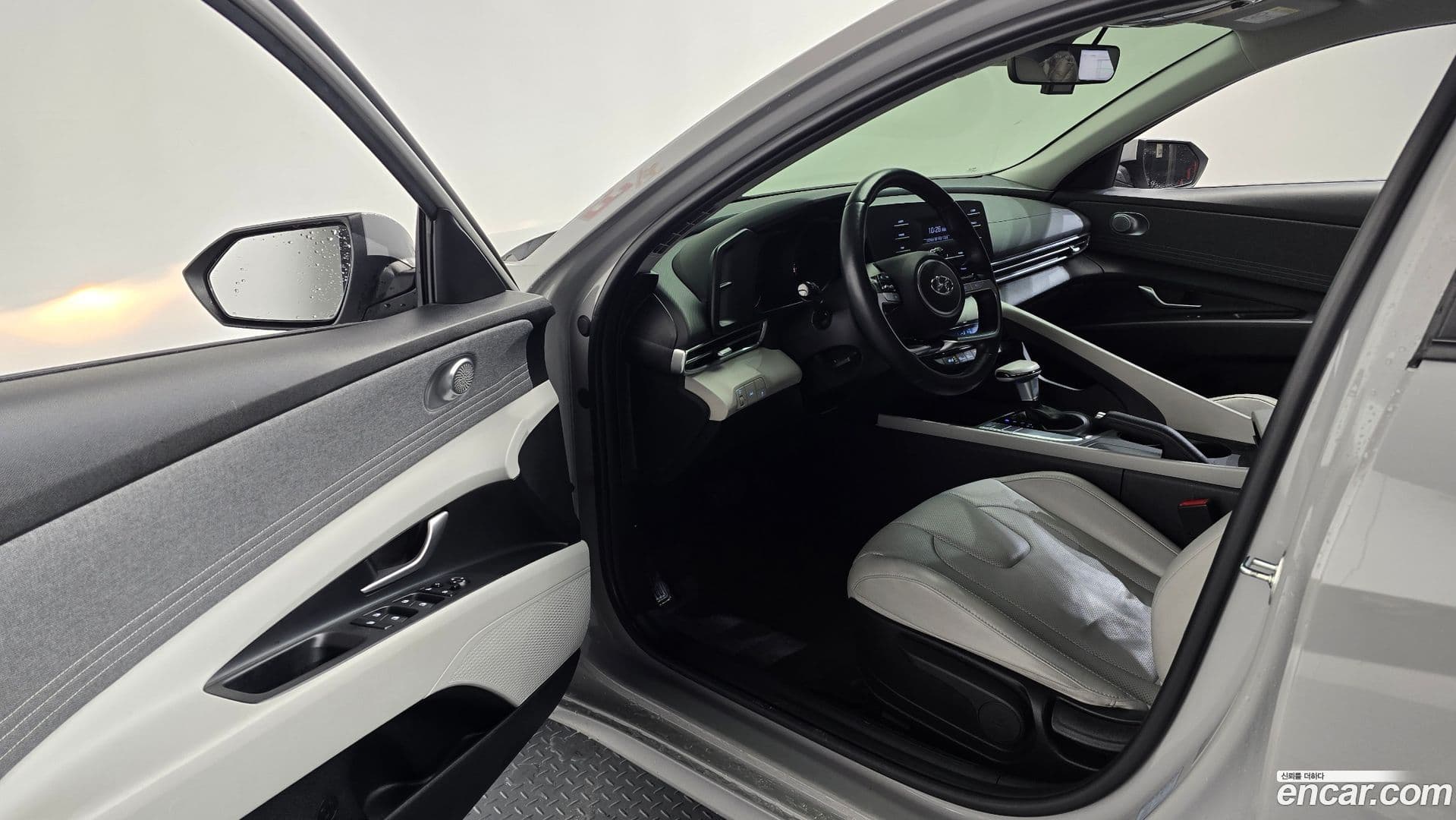 Main__Slider__Photo:AVANTE Hyundai 2022.0-9