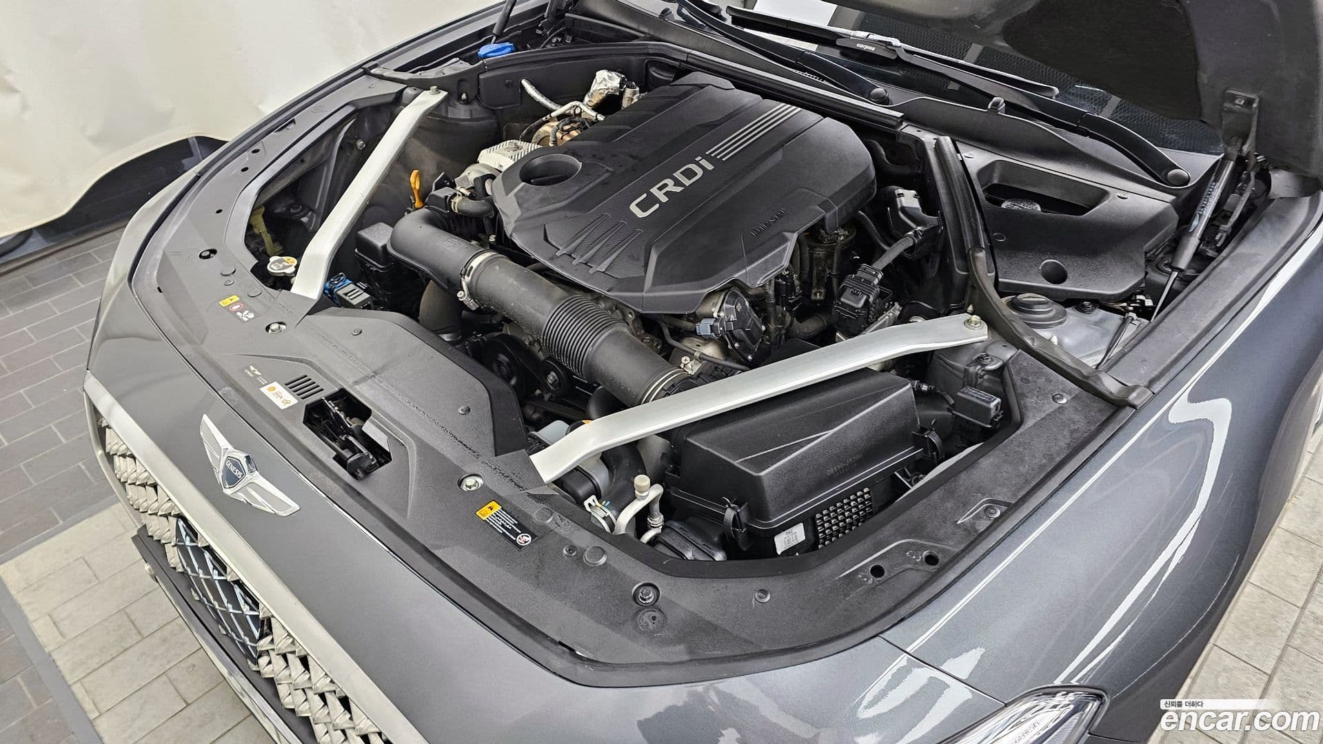 Main__Slider__Photo:G70 Genesis 2018.2-5