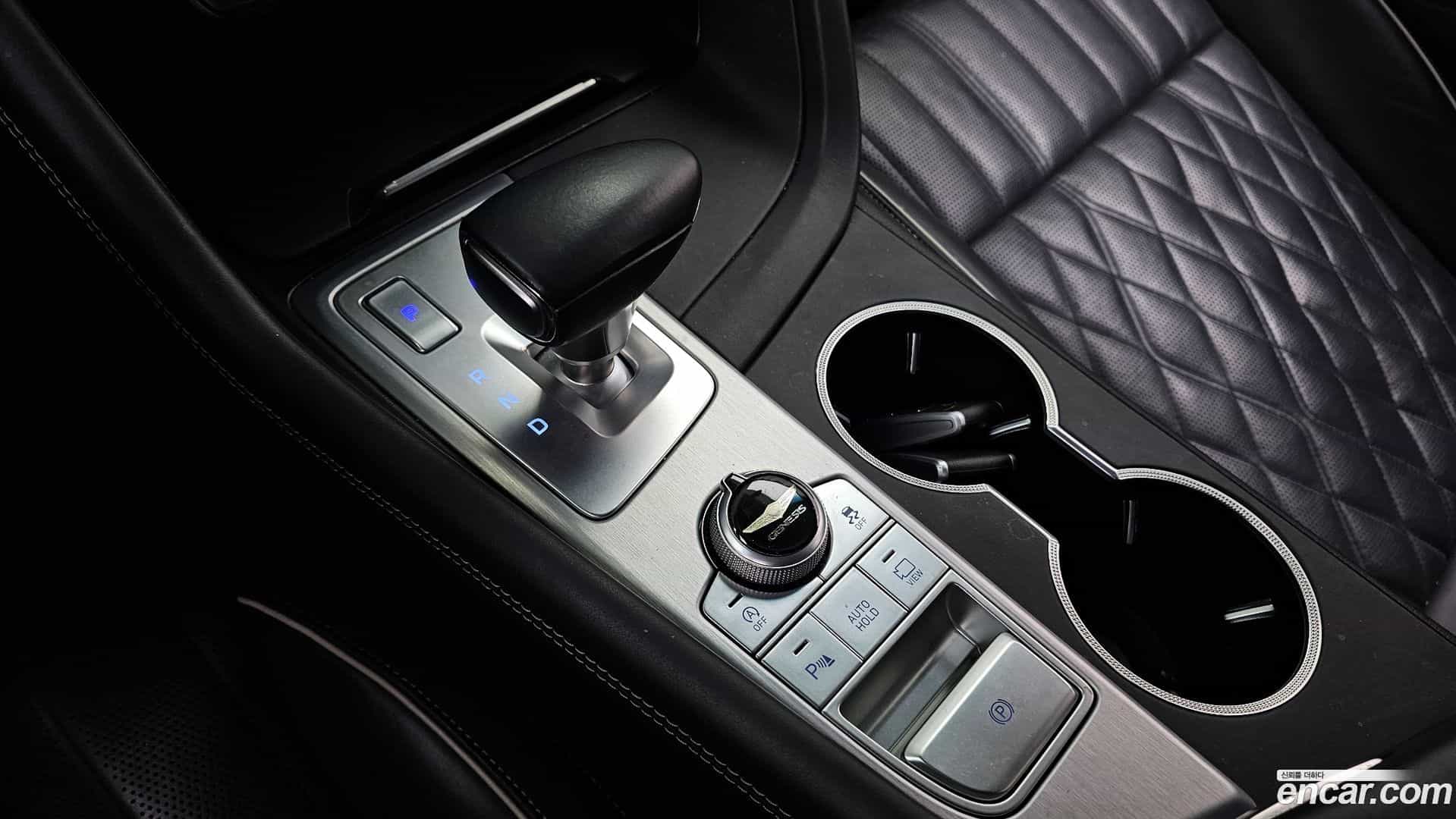 G70 Genesis 2018.2-INNER-009