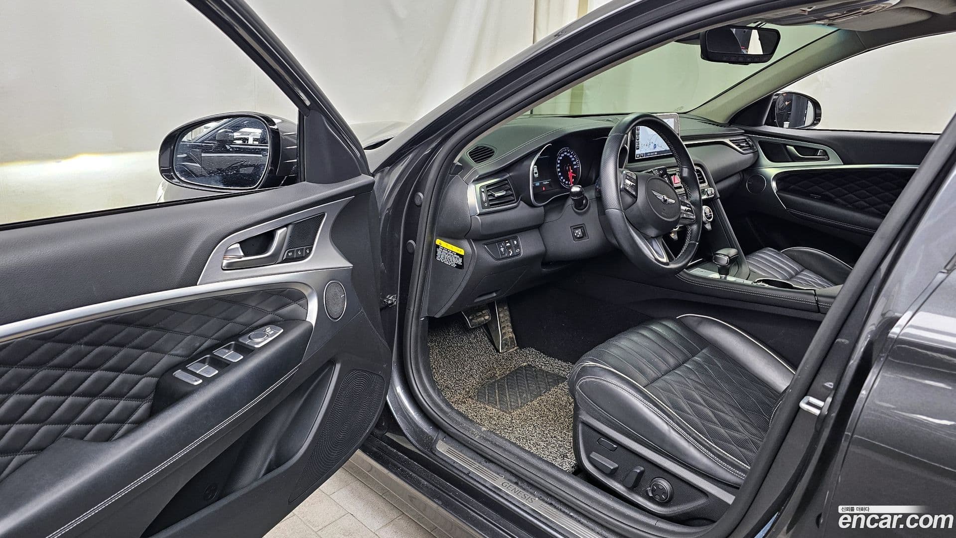 Main__Slider__Photo:G70 Genesis 2018.2-9