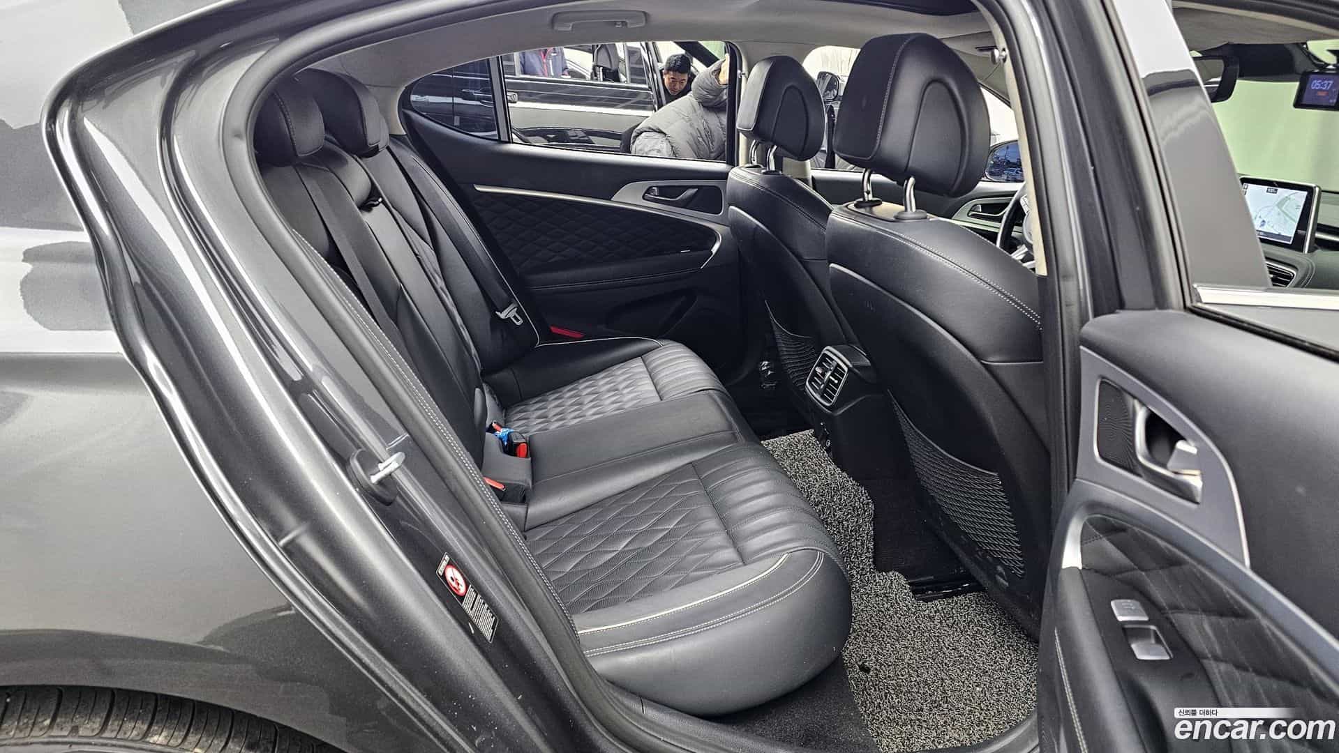 G70 Genesis 2018.2-OPTION-016