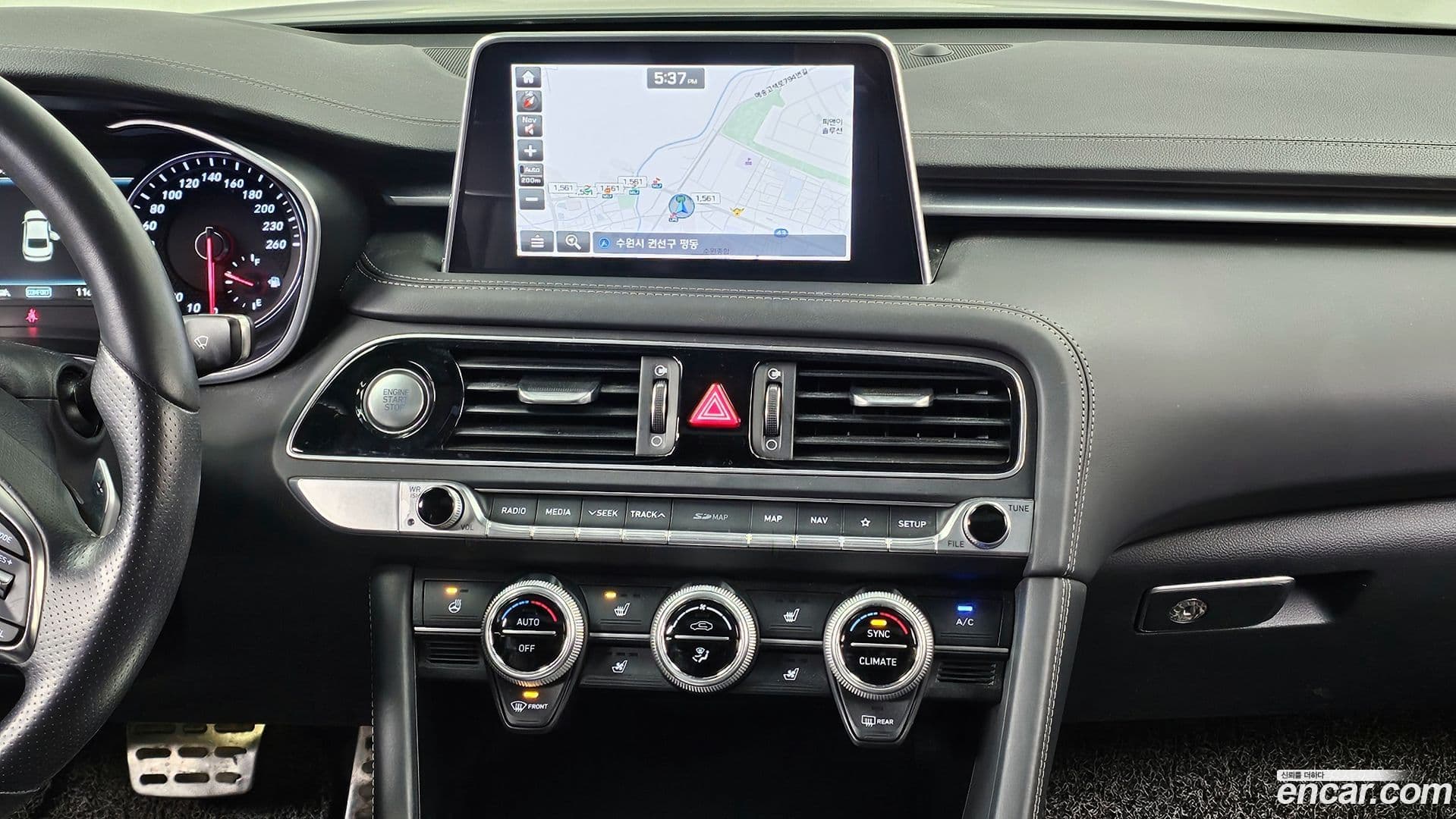 Main__Slider__Photo:G70 Genesis 2018.2-13