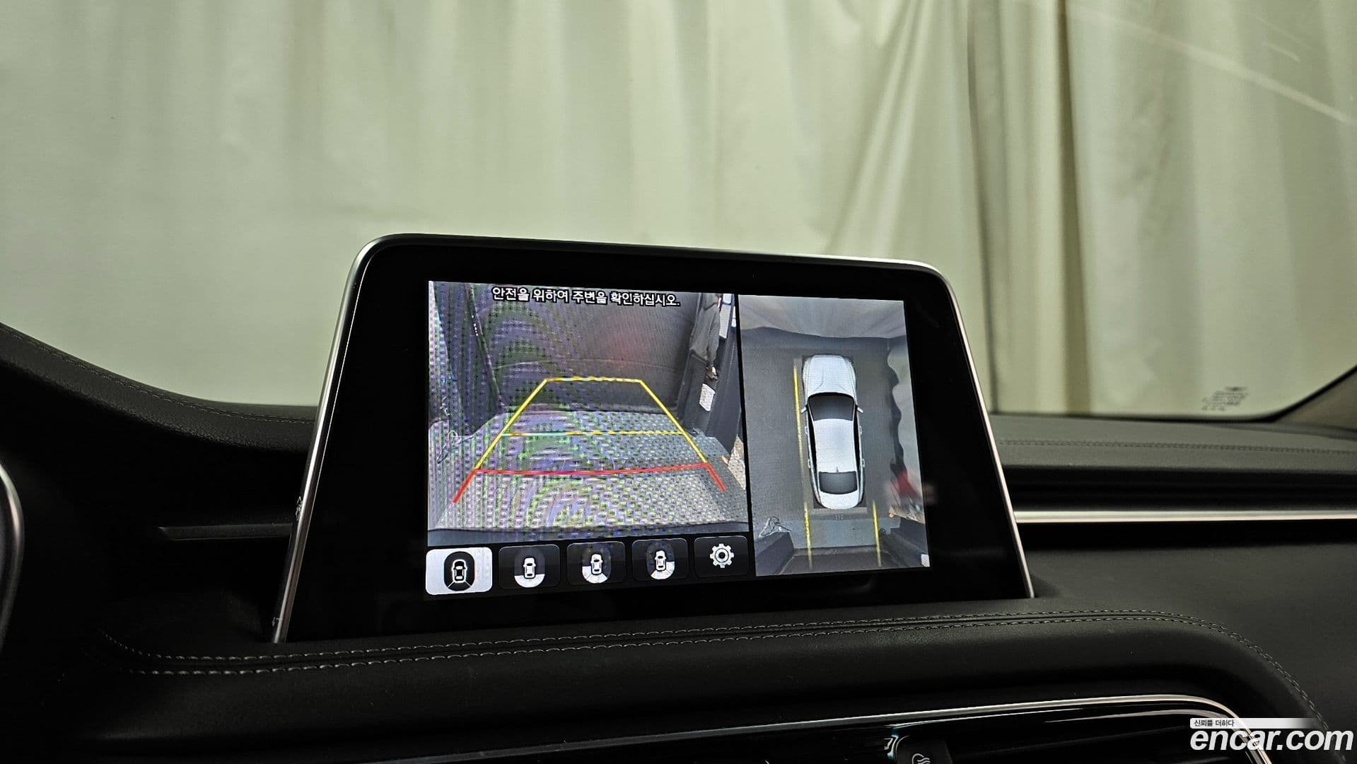 Main__Slider__Photo:G70 Genesis 2018.2-14