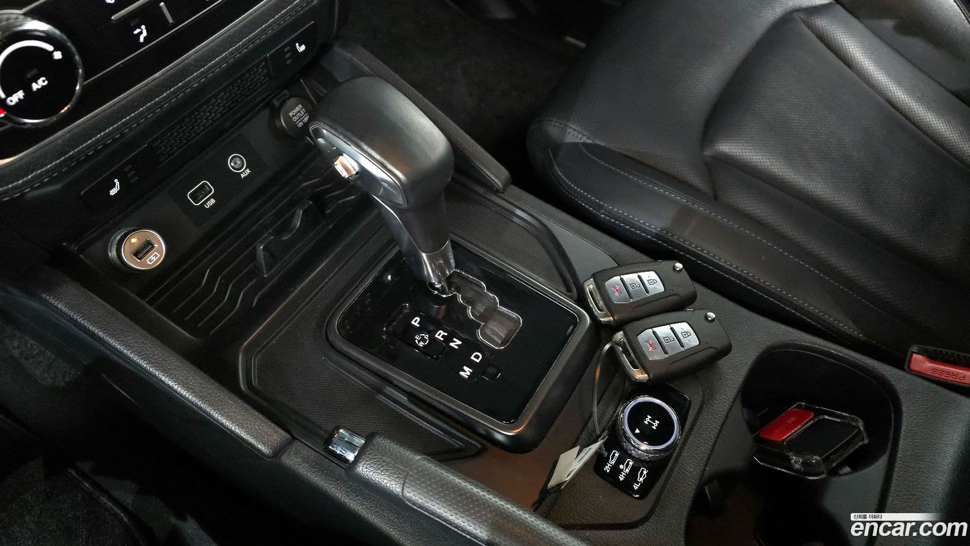 Main__Slider__Photo:Rexton KG_Mobility_Ssangyong 2021.10-8