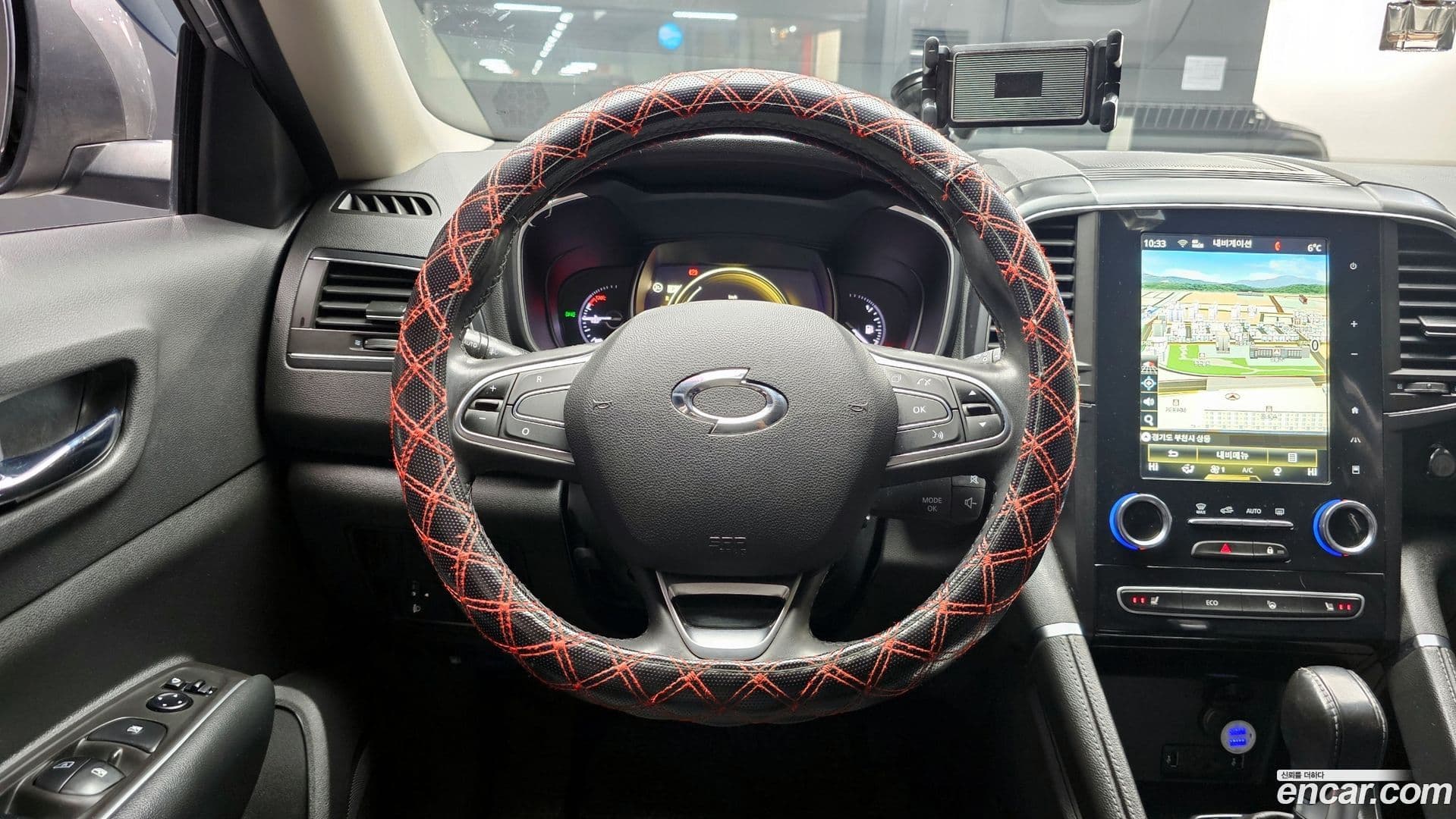 Main__Slider__Photo:QM6 Renault-KoreaSamsung 2020.0-12