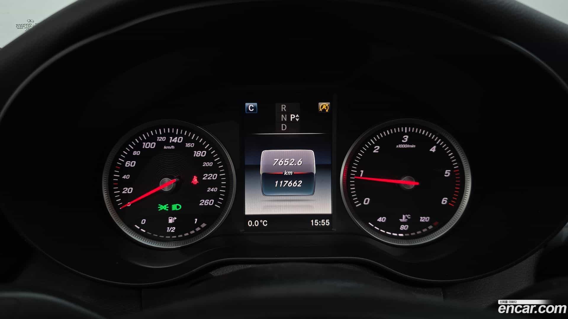 C-Class Mercedes-Benz 2018.0-INNER-008