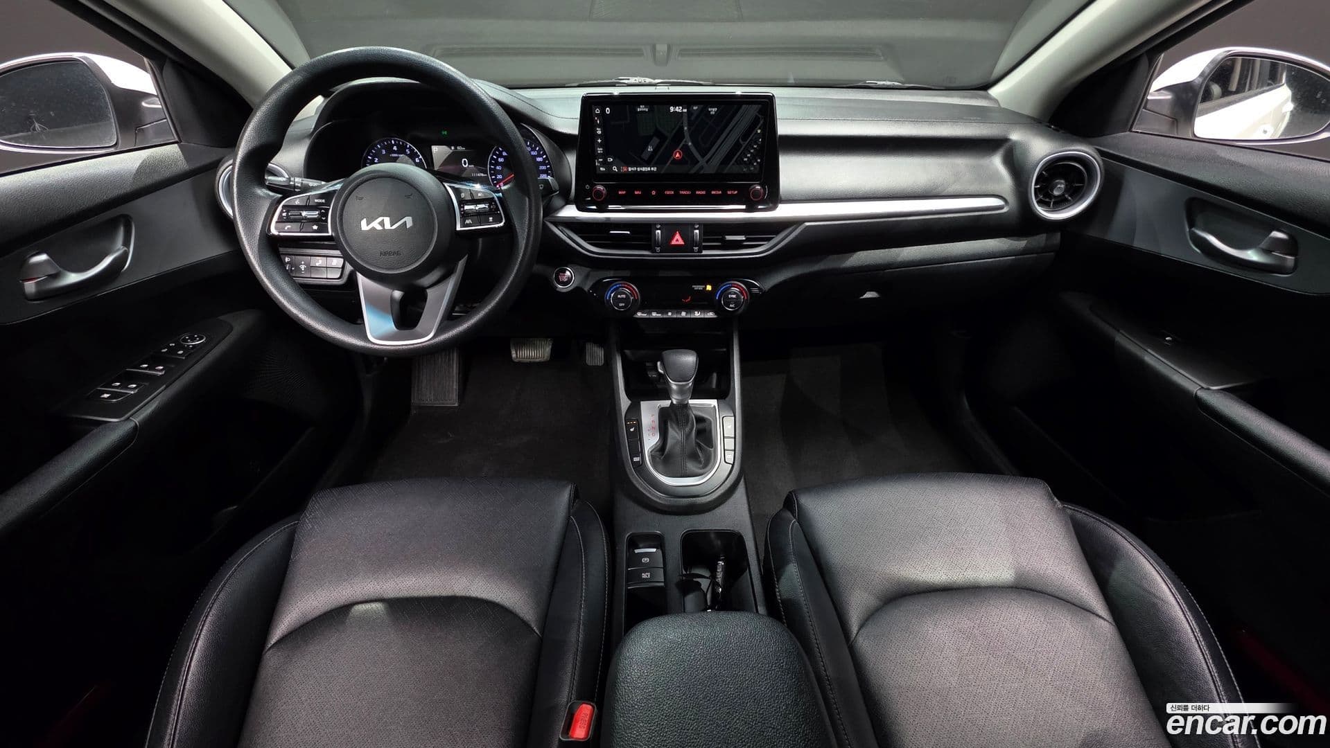 Main__Slider__Photo:K3 Kia 2022.2-6