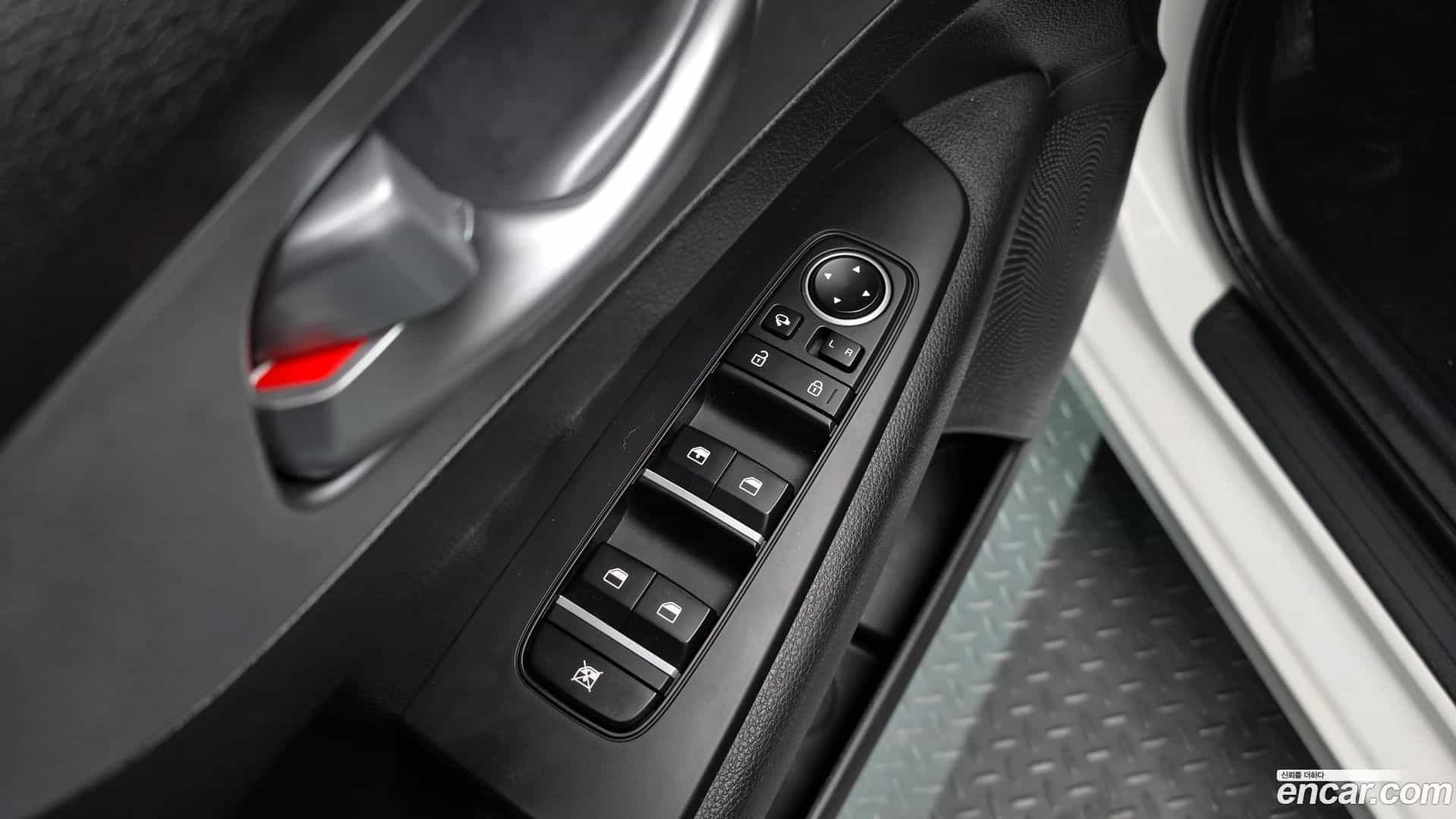 K3 Kia 2022.2-OPTION-021