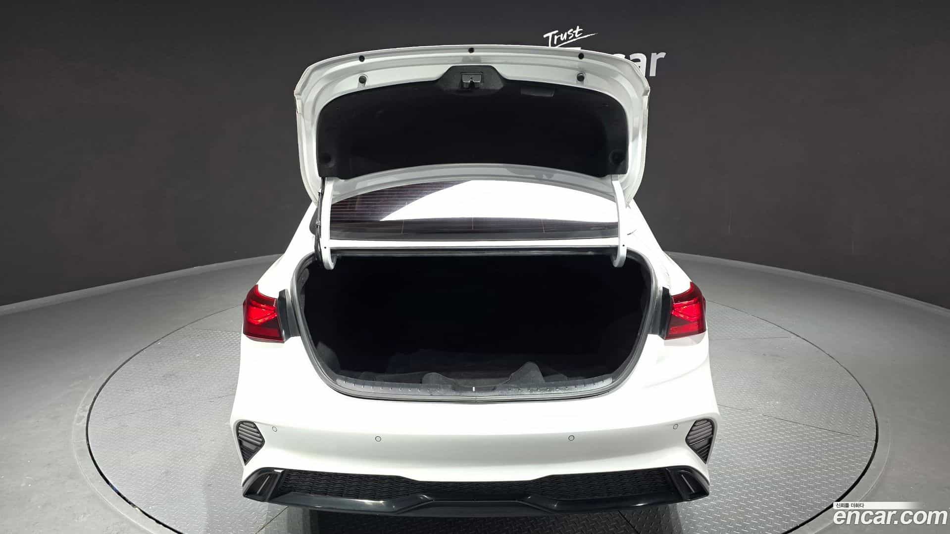 K3 Kia 2022.2-OPTION-024