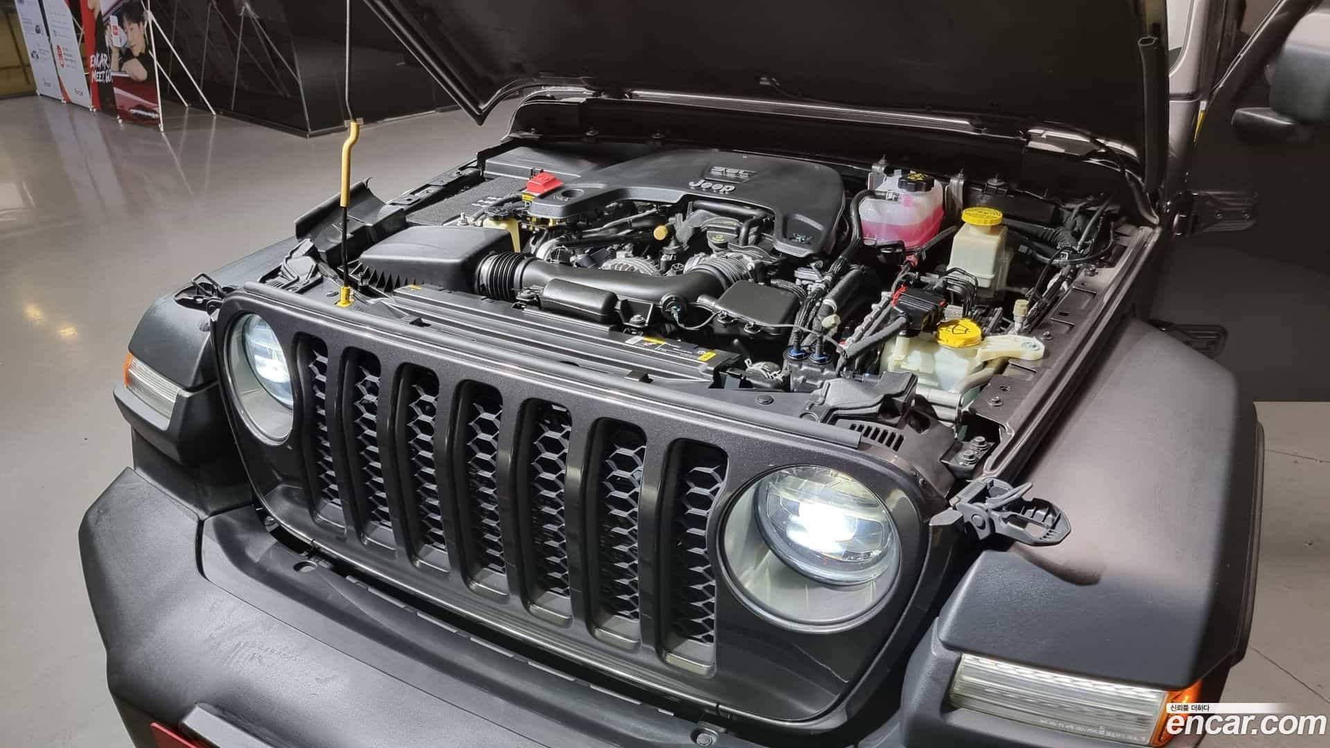 Gladiator Jeep 2021.2-INNER-006