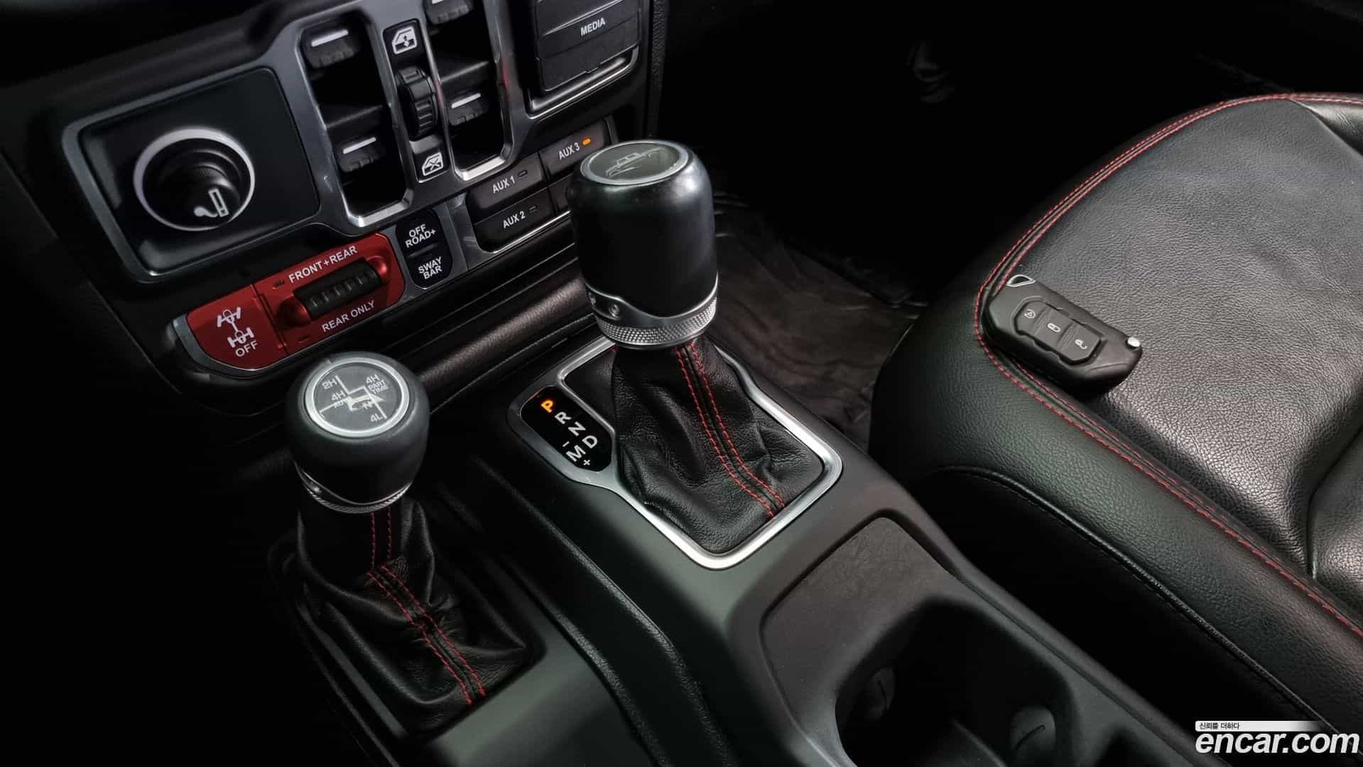 Gladiator Jeep 2021.2-INNER-009