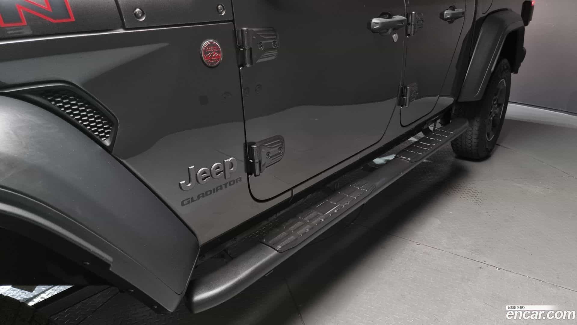 Gladiator Jeep 2021.2-OPTION-022