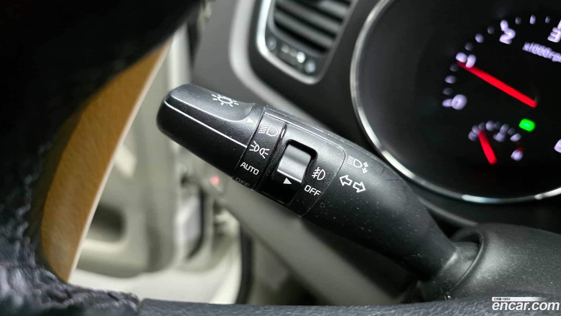 Canival Kia 2016.4-OPTION-020