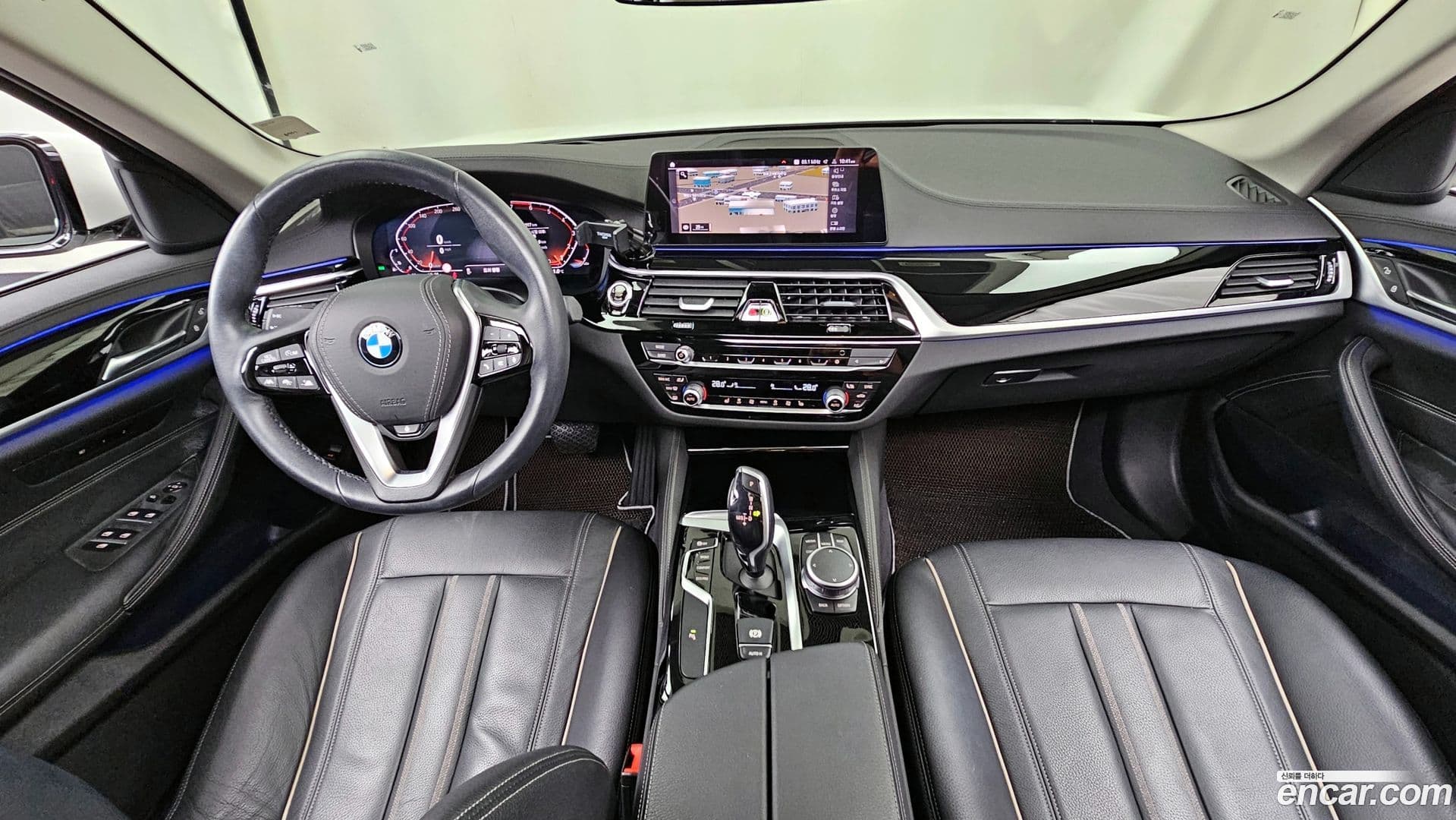 Main__Slider__Photo:5-Series BMW 2019.10-6
