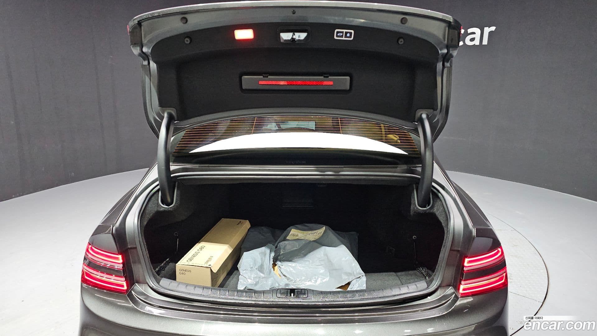 Main__Slider__Photo:G80 Genesis 2024.5-19