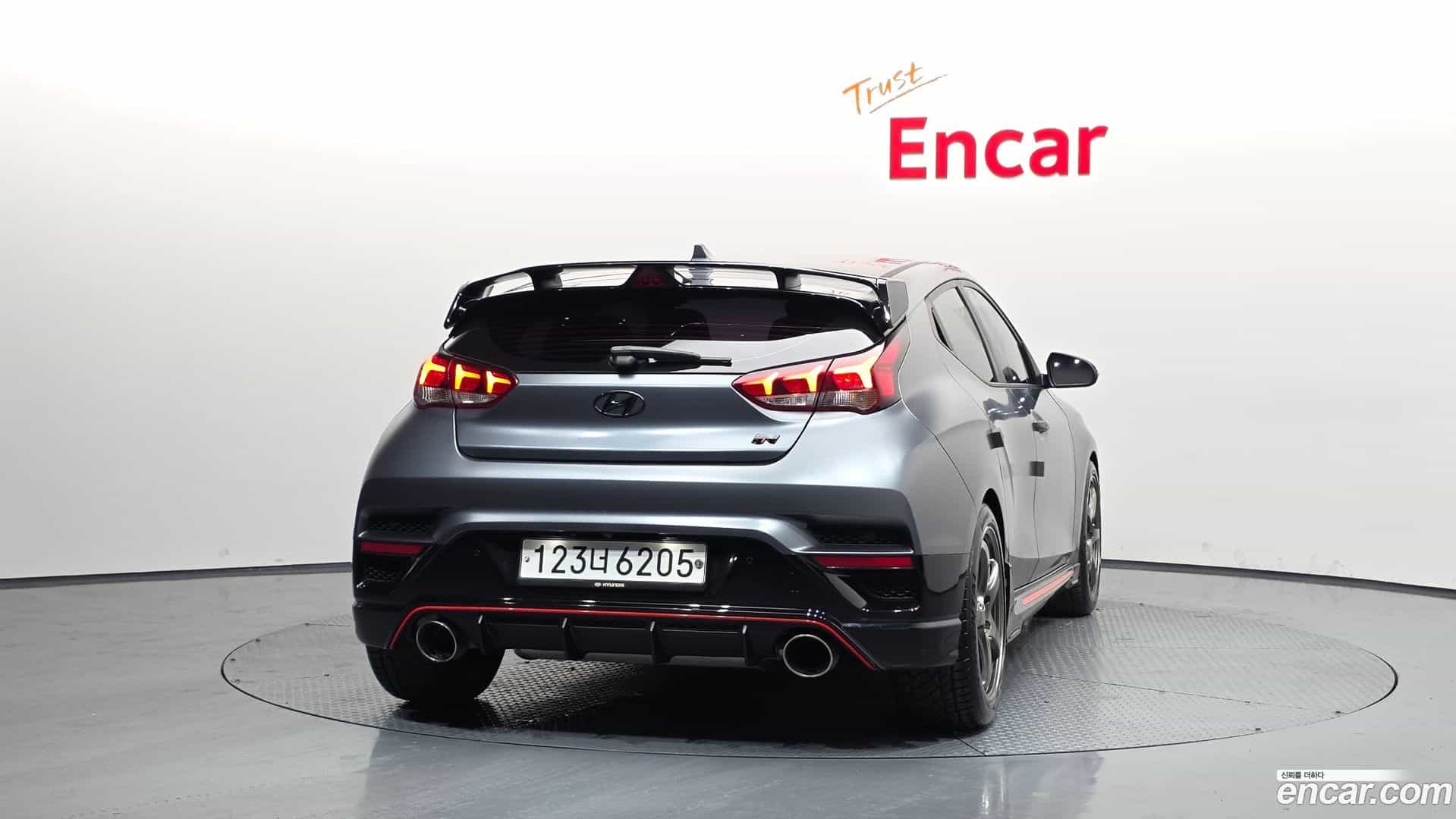 Veloster Hyundai 2019.8-OUTER-004