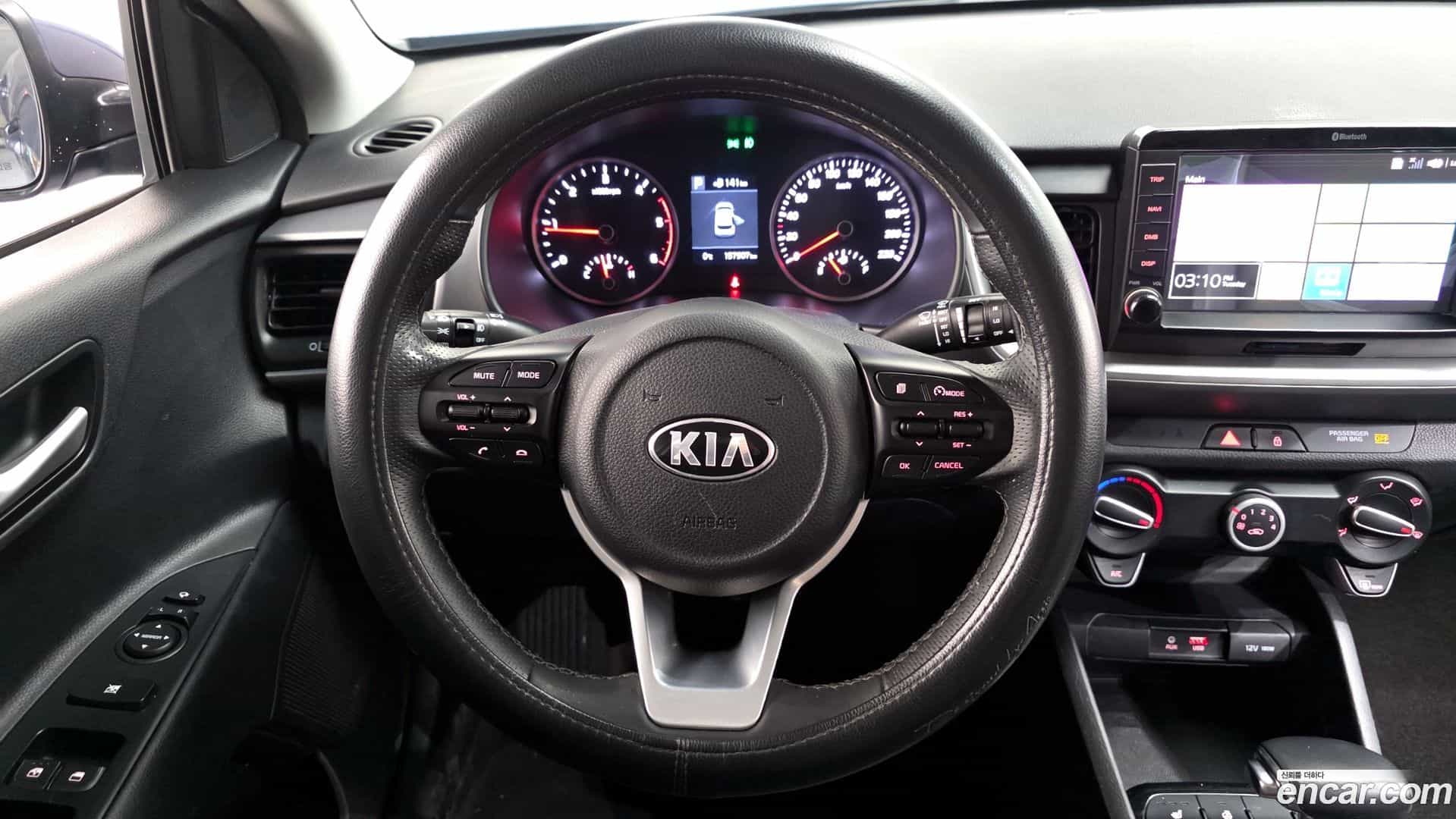 Stonic Kia 2018.3-OPTION-019