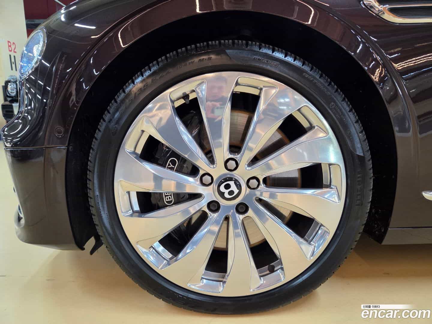 Flying Spur Bentley 2021.3-OPTION-024