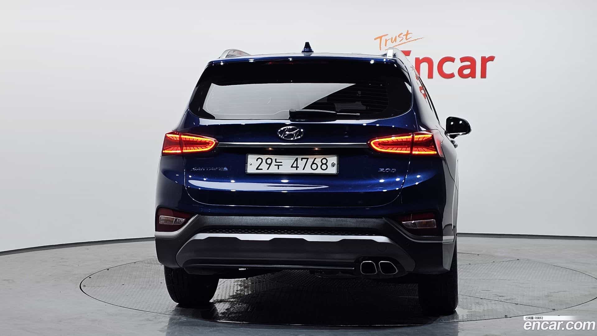 Santafe Hyundai 2018.8-OUTER-004