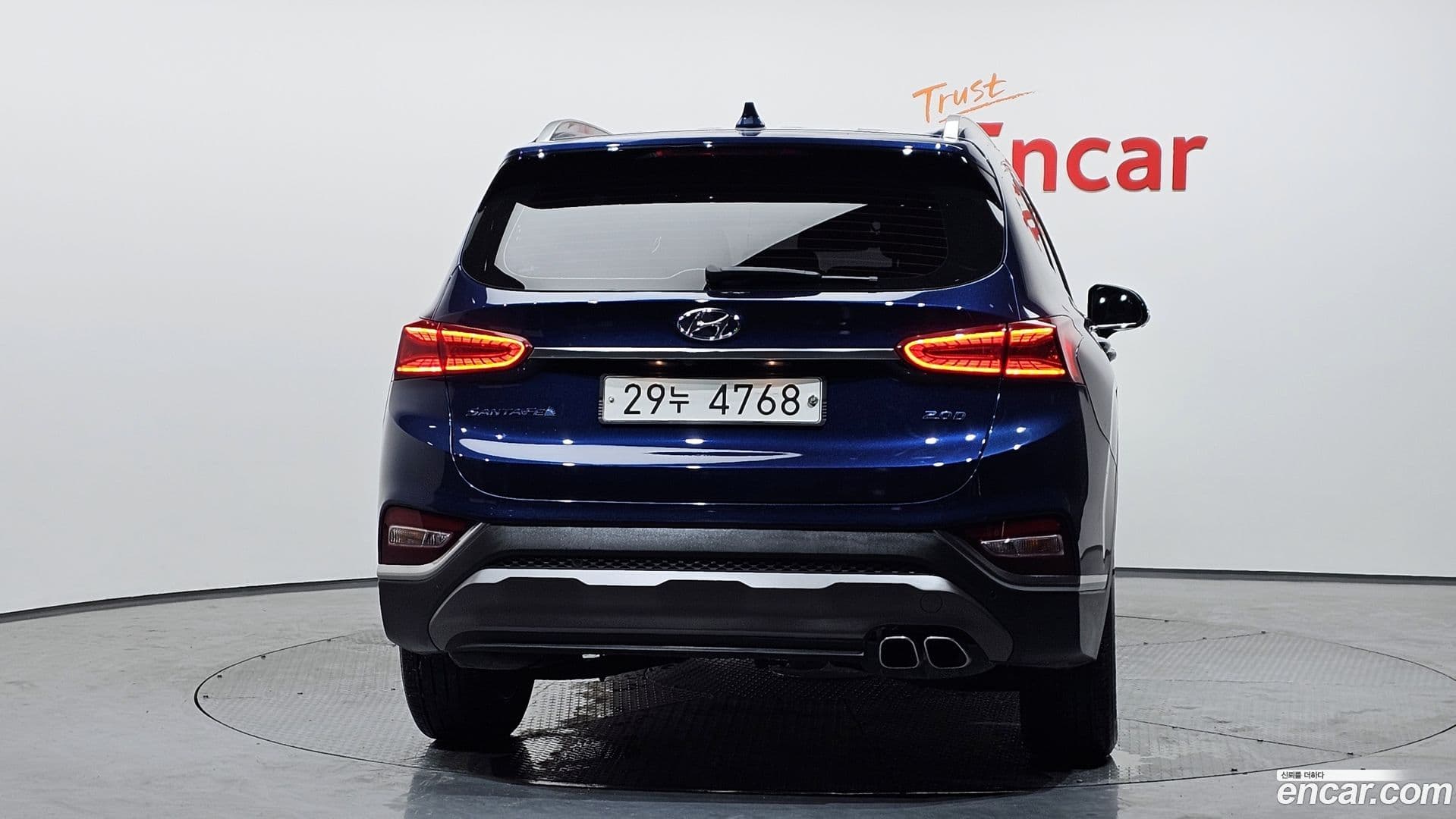 Main__Slider__Photo:Santafe Hyundai 2018.8-3