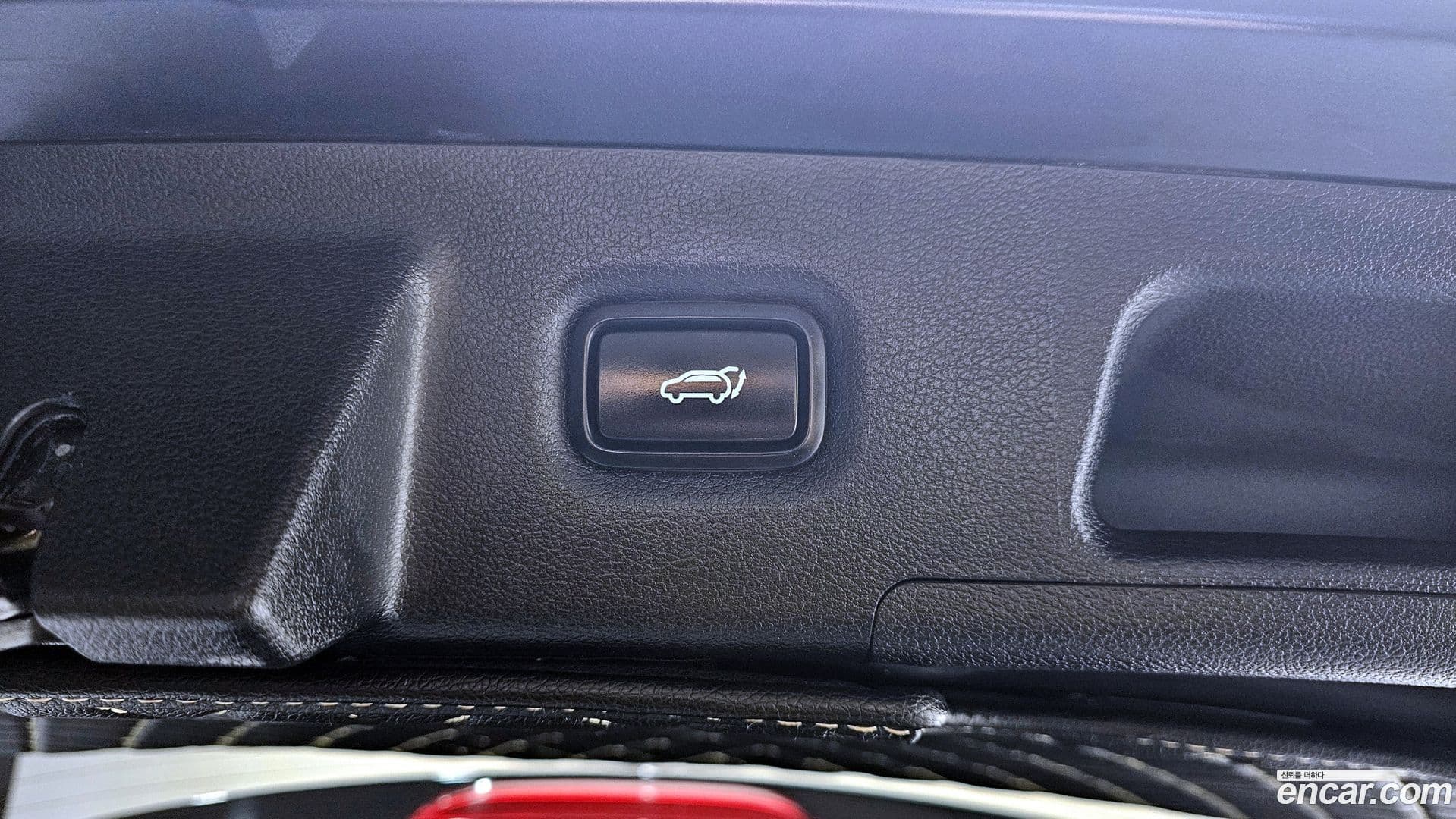 Main__Slider__Photo:Santafe Hyundai 2018.8-19