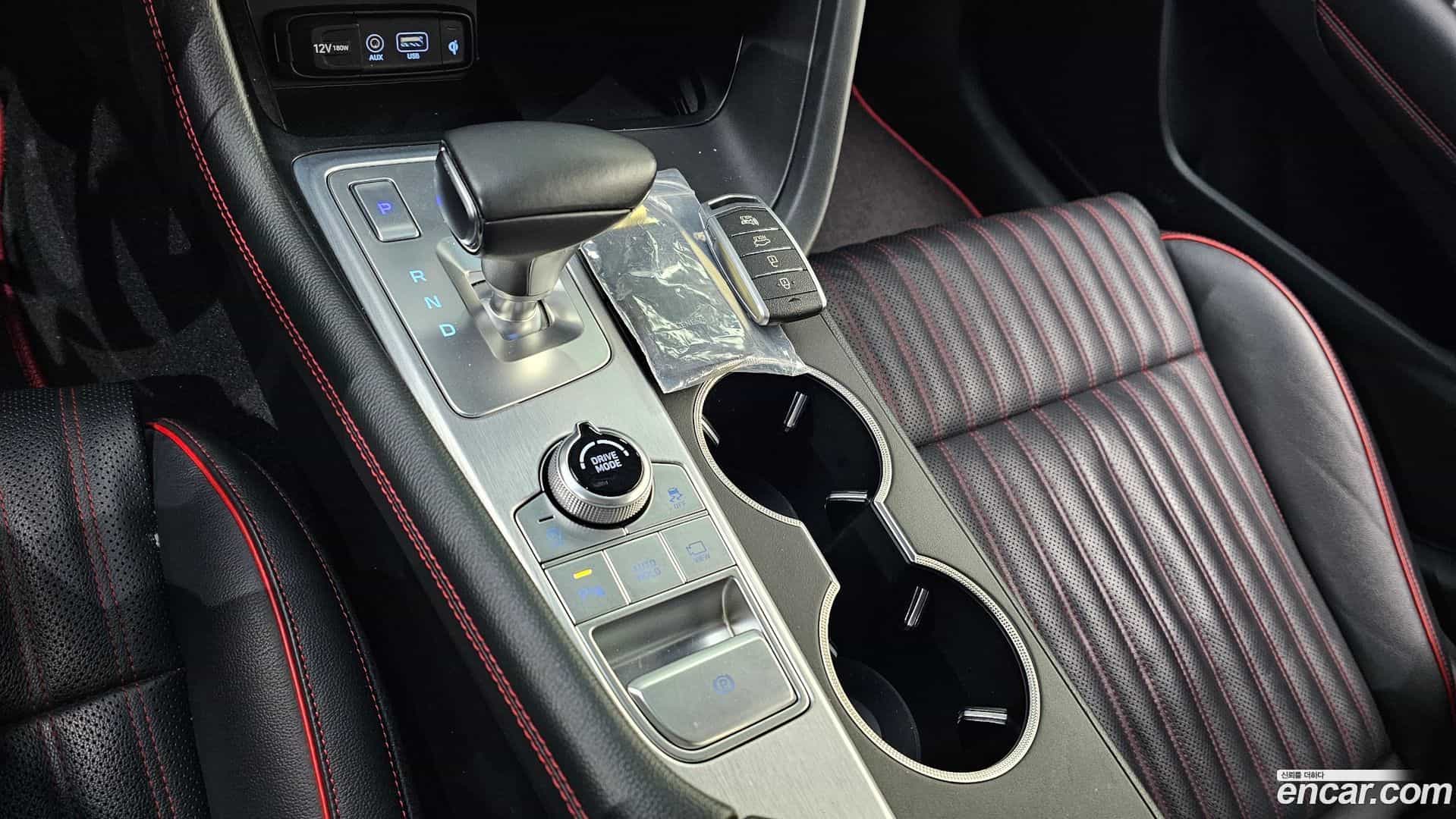 G70 Genesis 2018.0-INNER-009